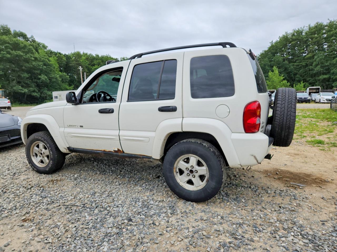 2003 Jeep Liberty Limited White vin: 1J4GL58K83W604500