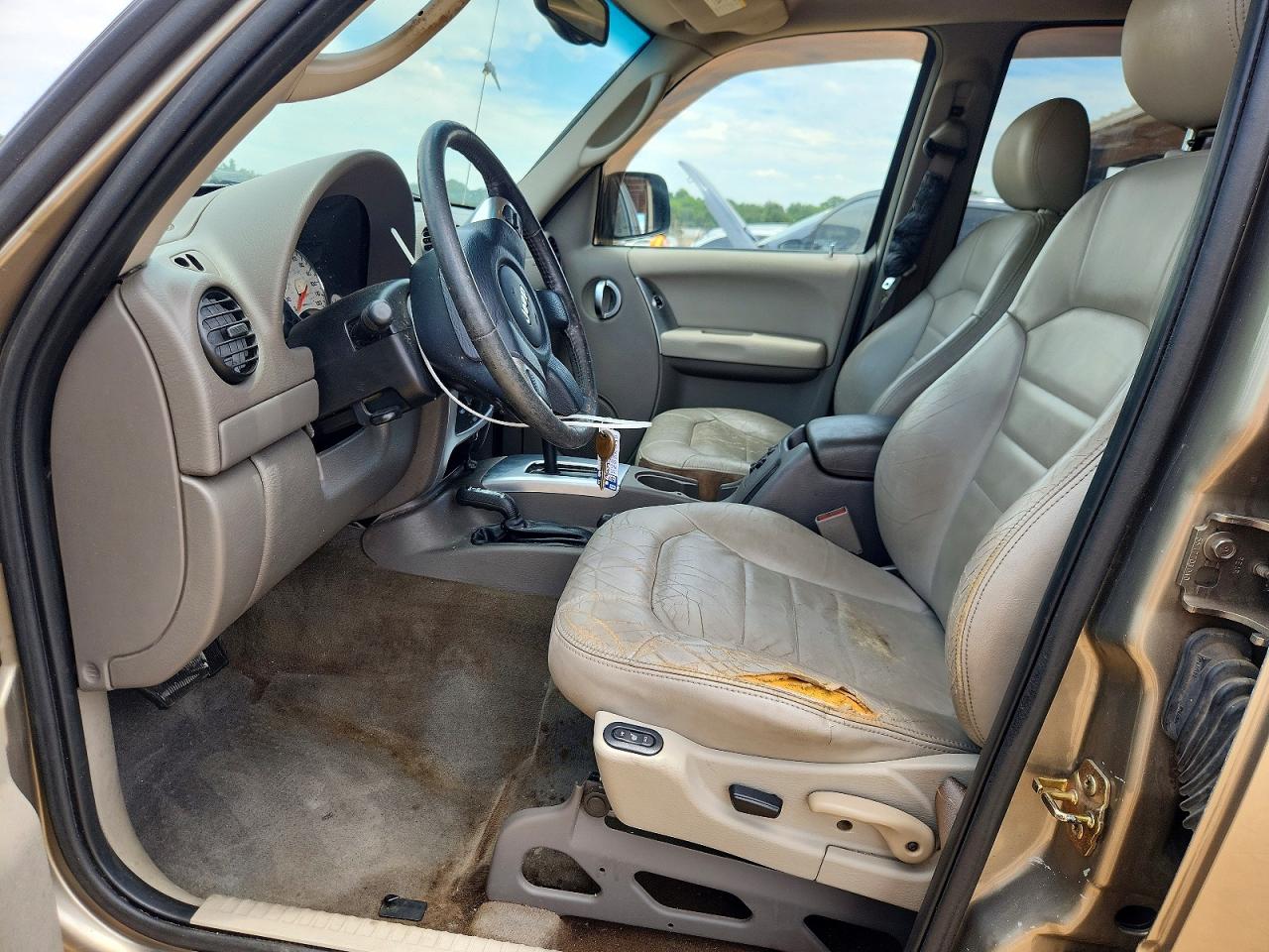 2004 Jeep Liberty Limited Gold vin: 1J4GL58K94W275775