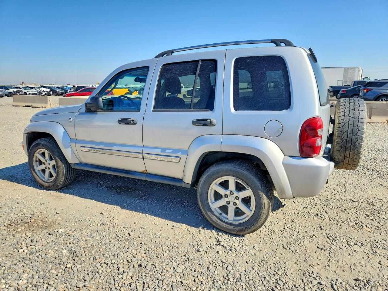 2005 Jeep Liberty Limited Silver vin: 1J4GL58KX5W695465