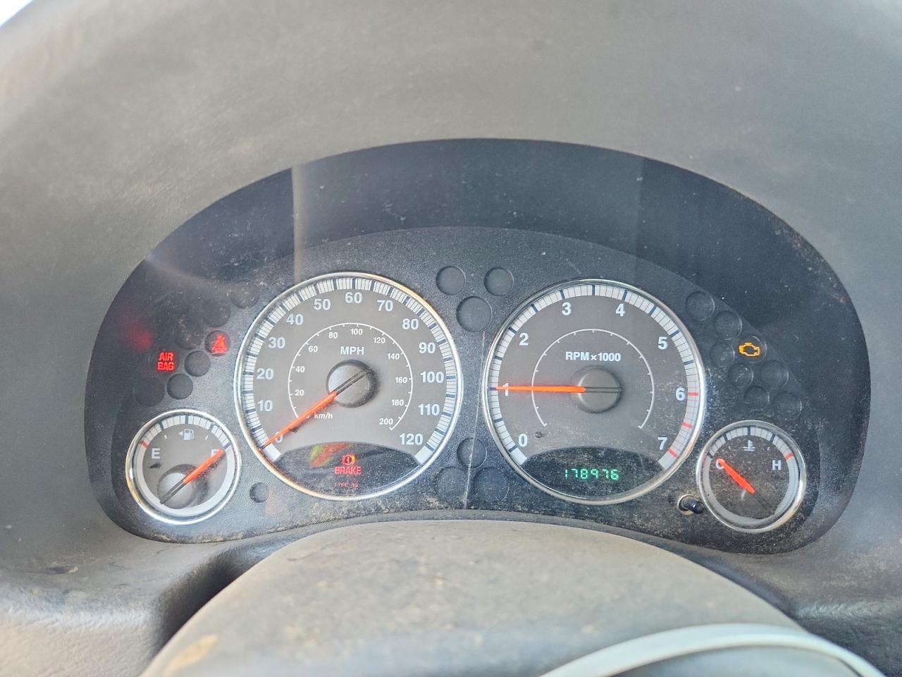 2005 Jeep Liberty Limited Silver vin: 1J4GL58KX5W695465