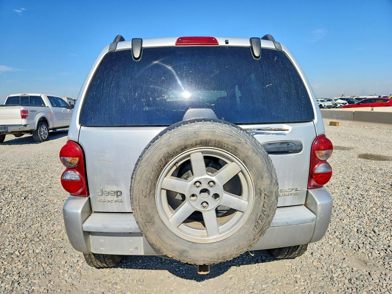2005 Jeep Liberty Limited Silver vin: 1J4GL58KX5W695465