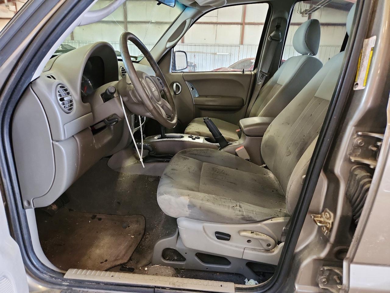 2007 Jeep Liberty Limited Зеленый vin: 1J4GL58KX7W593389