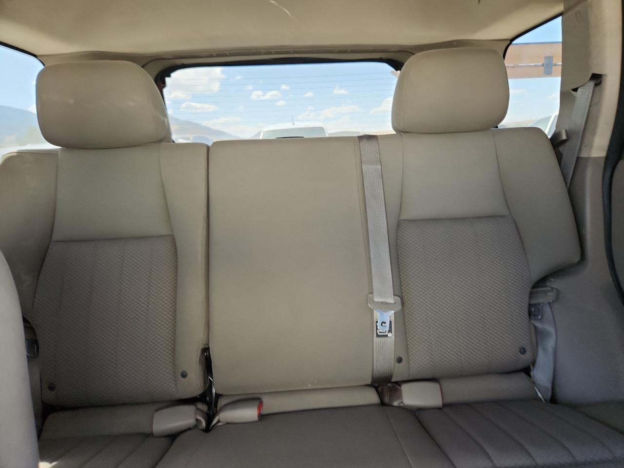 2005 Jeep Grand Cherokee Laredo White vin: 1J4GR48K05C581016