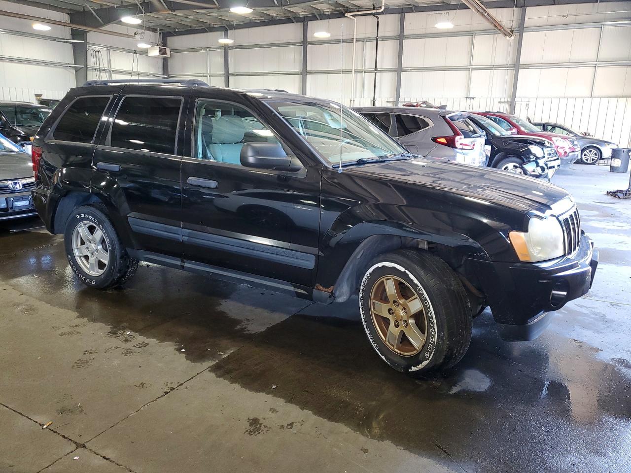 2005 Jeep Grand Cherokee Laredo Black vin: 1J4GR48K05C711487