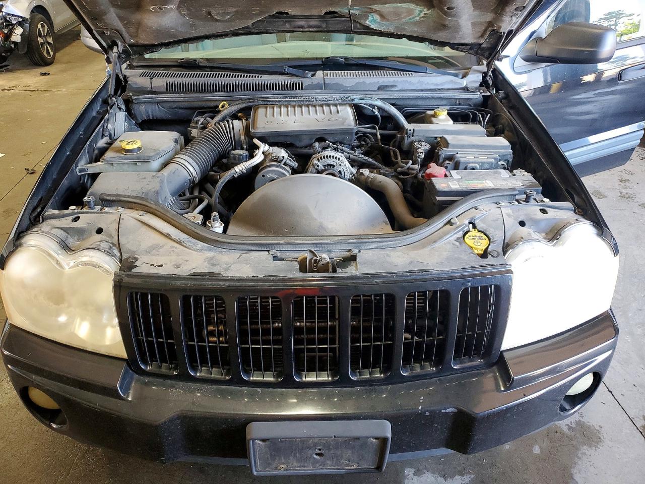2005 Jeep Grand Cherokee Laredo Black vin: 1J4GR48K05C711487