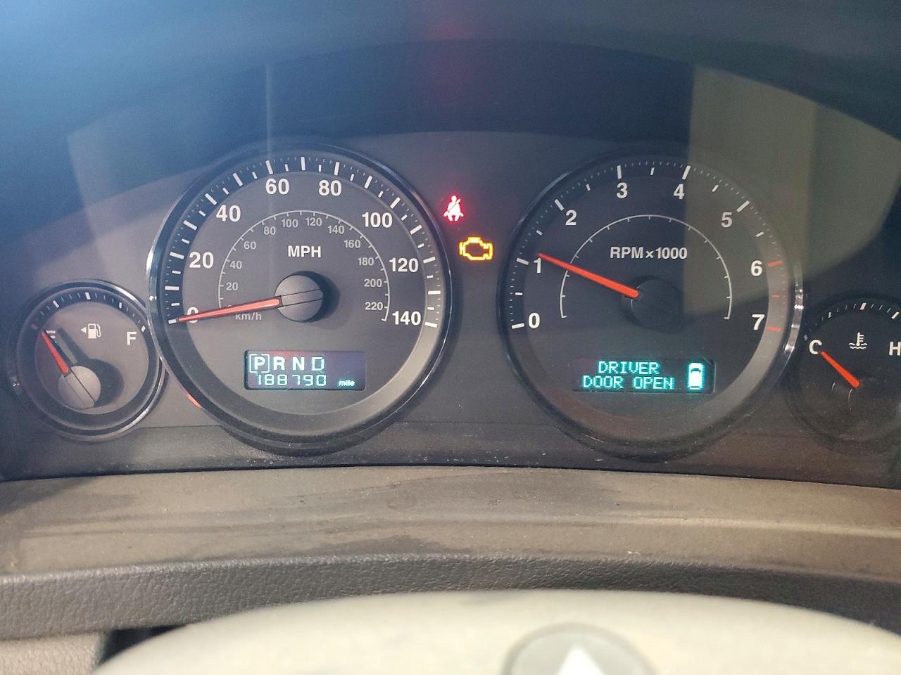 2005 Jeep Grand Cherokee Laredo Black vin: 1J4GR48K05C711487