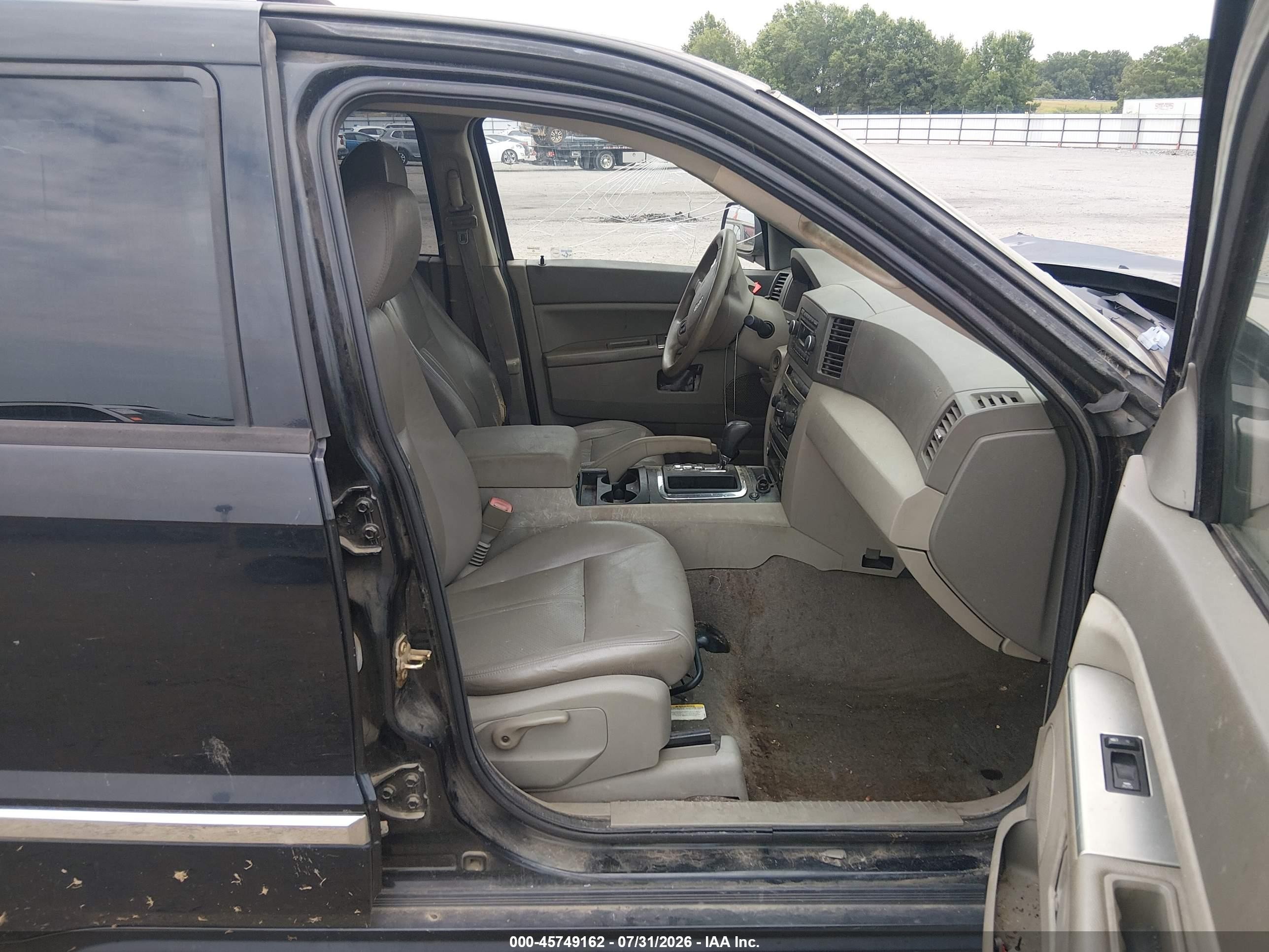 2006 Jeep Grand Cherokee Laredo Black vin: 1J4GR48K06C184049