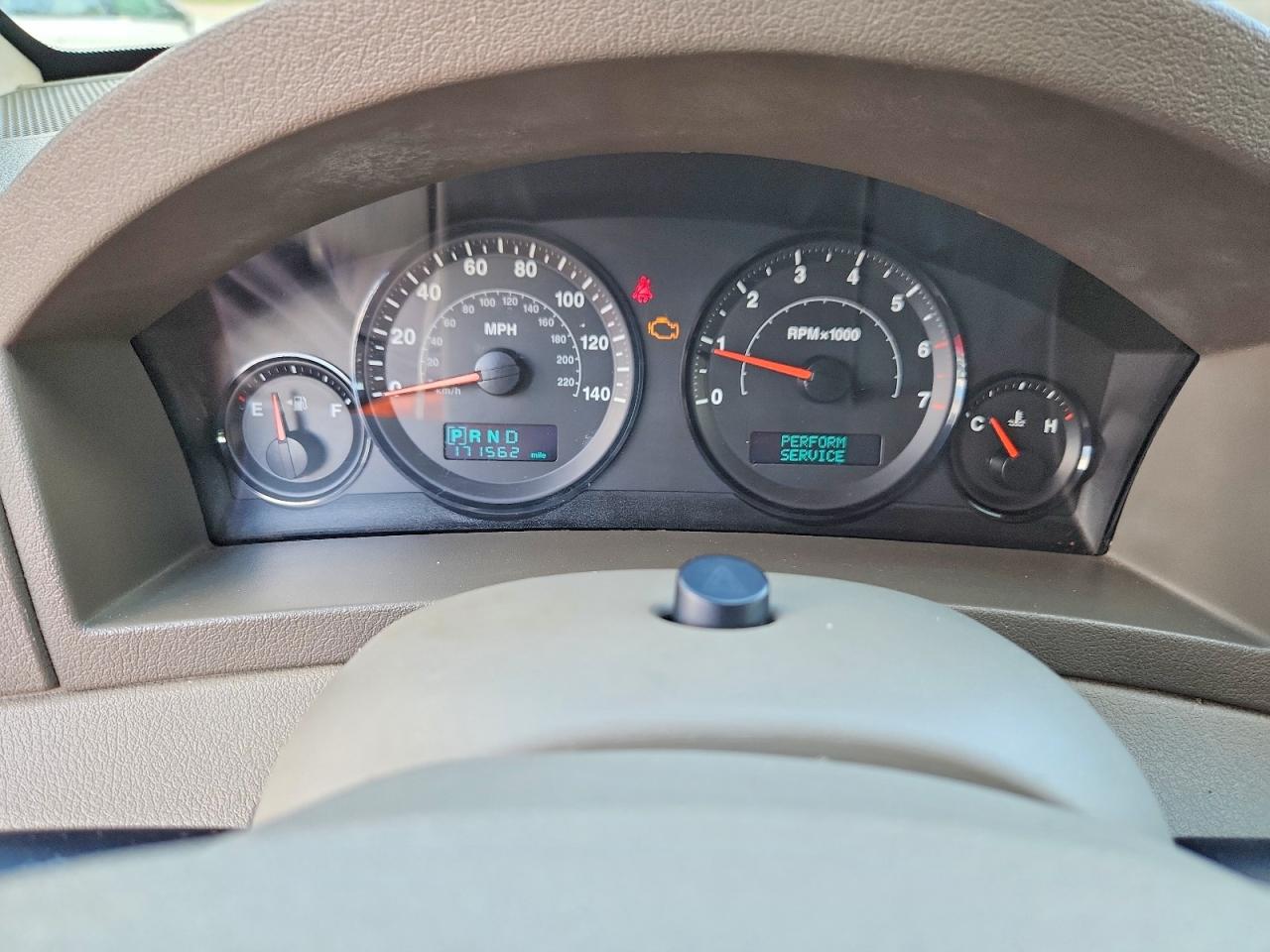2006 Jeep Grand Cherokee Laredo Черный vin: 1J4GR48K06C287567