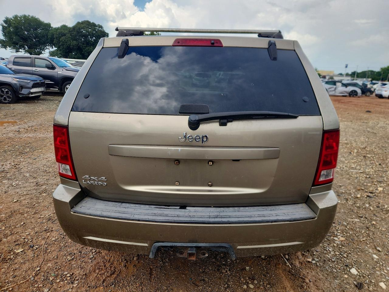 2006 Jeep Grand Cherokee Laredo Brown vin: 1J4GR48K06C308787