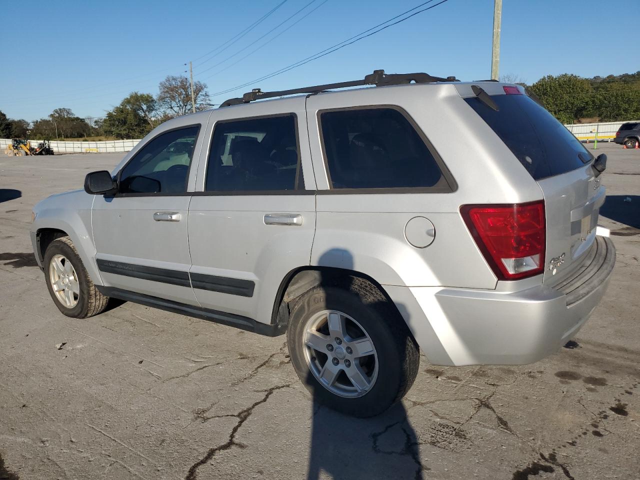 2006 Jeep Grand Cherokee Laredo Silver vin: 1J4GR48K26C142773
