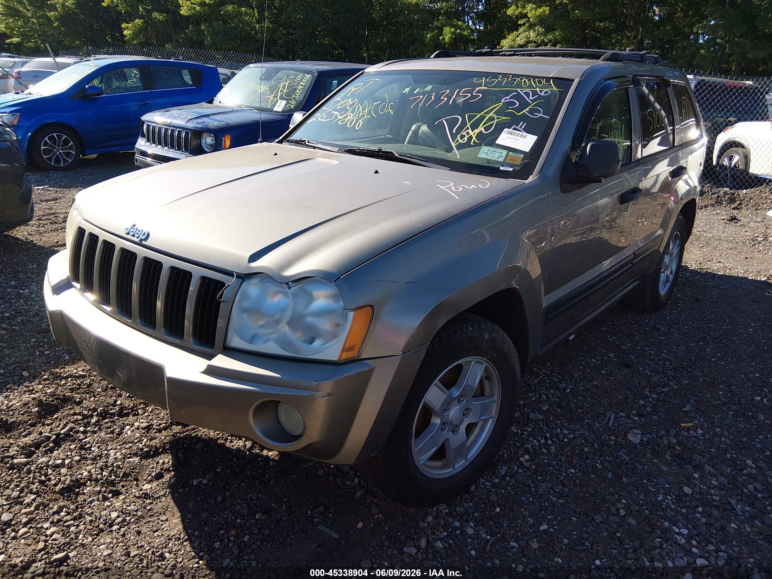 2006 Jeep Grand Cherokee Laredo Серый vin: 1J4GR48K26C239844