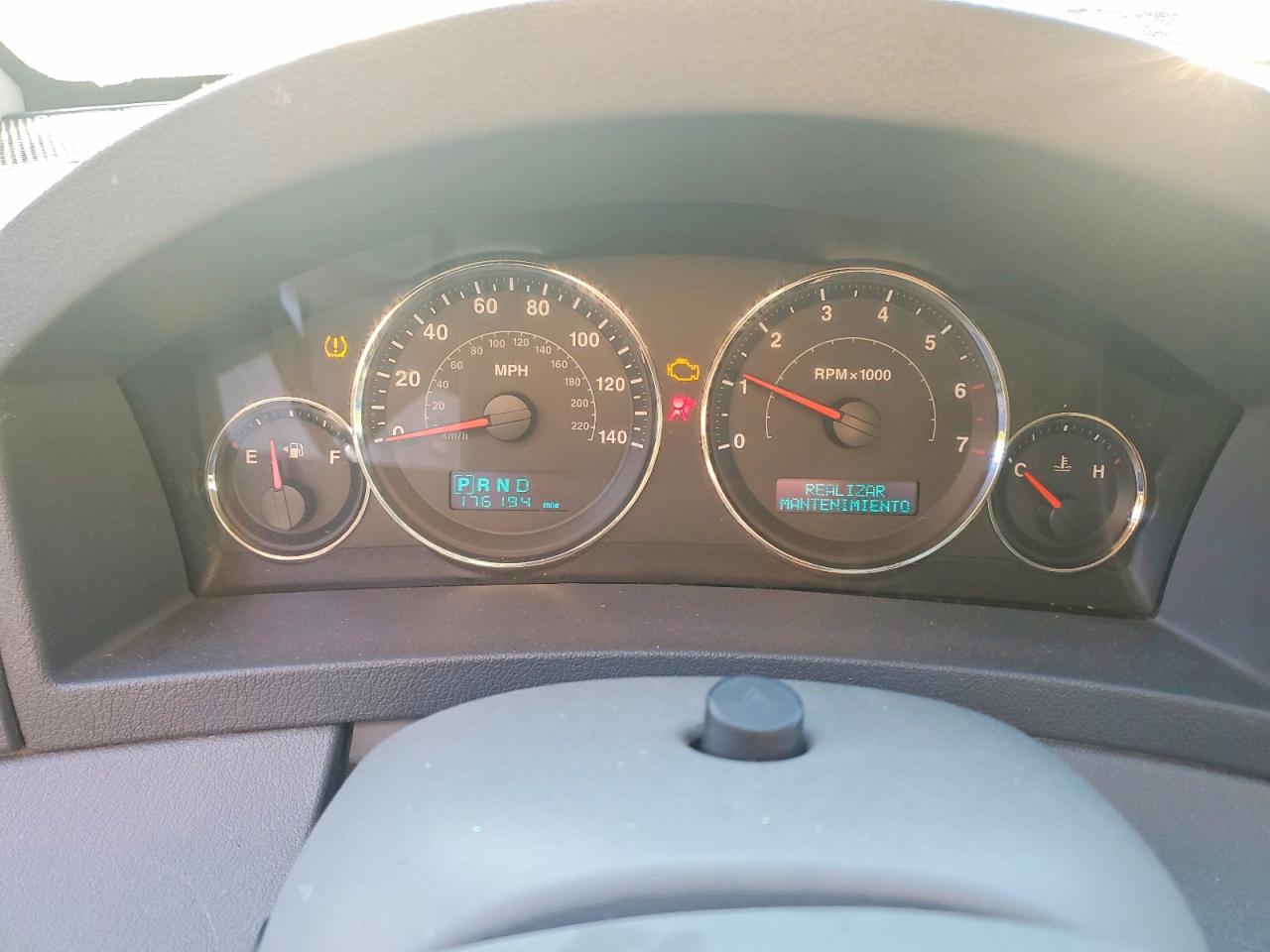 2006 Jeep Grand Cherokee Laredo Silver vin: 1J4GR48K26C280975