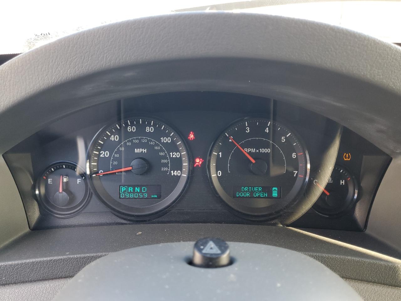 2005 Jeep Grand Cherokee Laredo Silver vin: 1J4GR48K35C634856