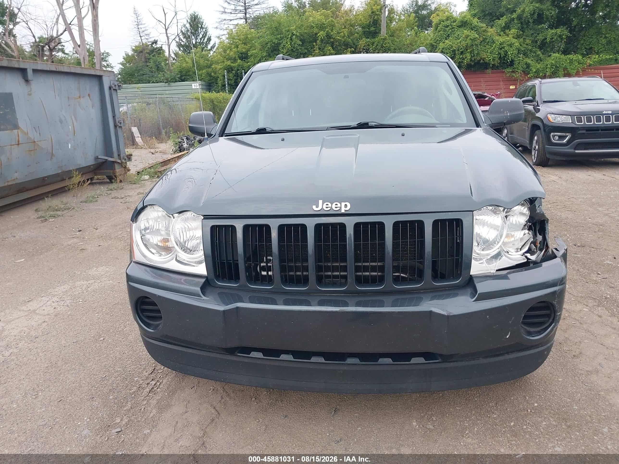 2006 Jeep Grand Cherokee Laredo Серый vin: 1J4GR48K36C325289
