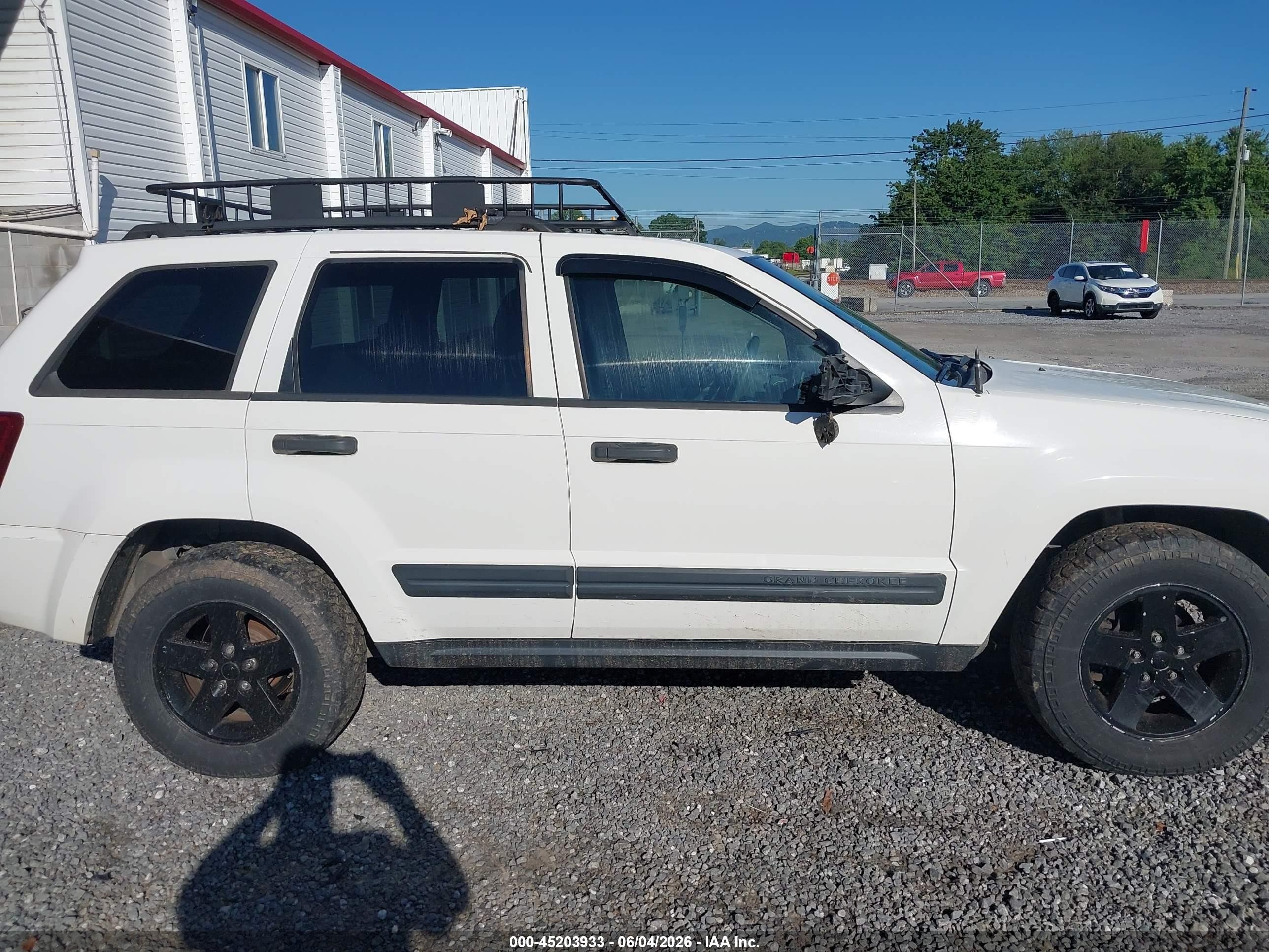 2006 Jeep Grand Cherokee Laredo White vin: 1J4GR48K36C340357