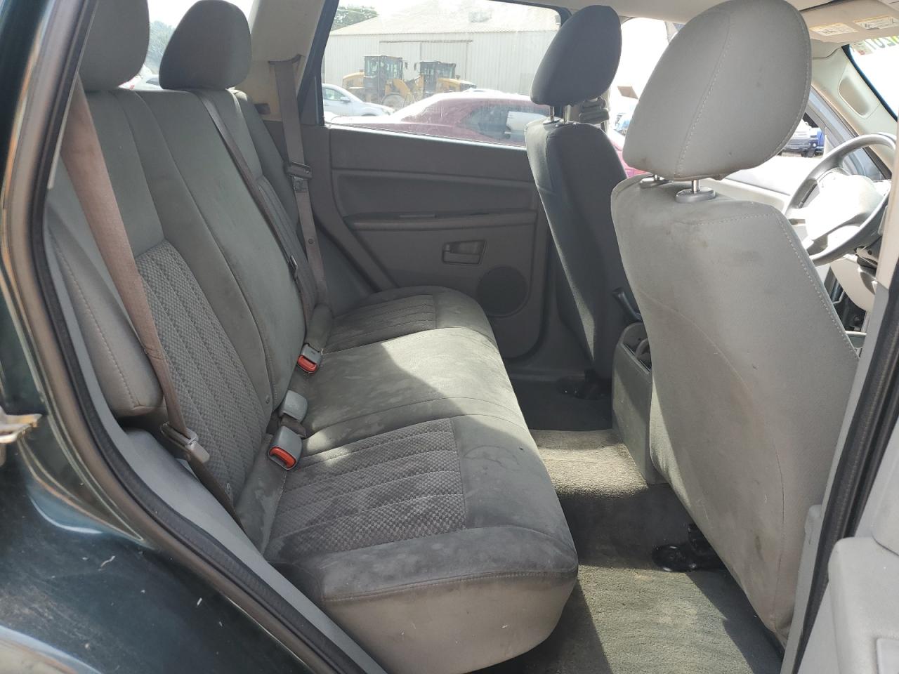 2005 Jeep Grand Cherokee Laredo Green vin: 1J4GR48K45C584579