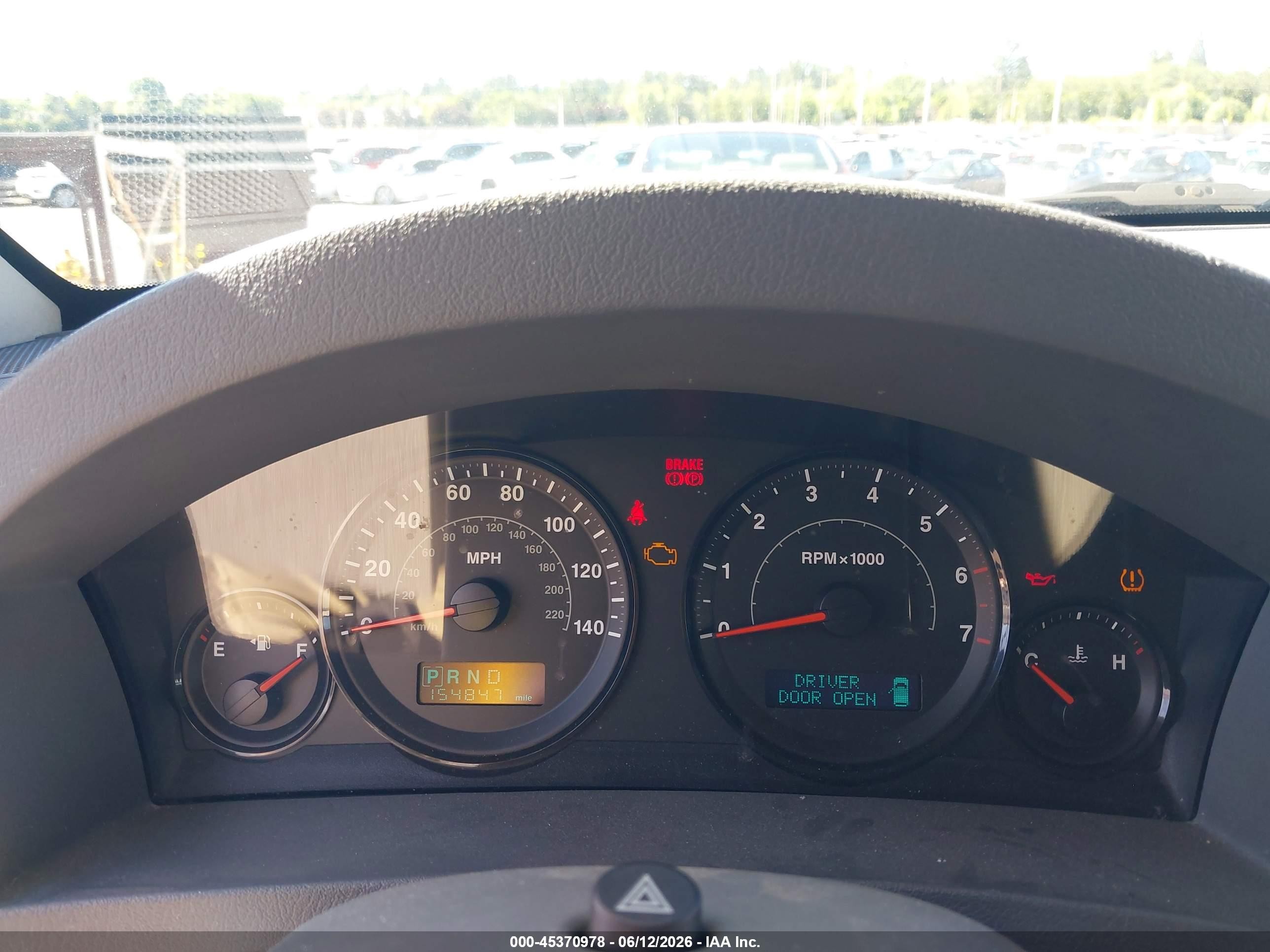 2005 Jeep Grand Cherokee Laredo Gray vin: 1J4GR48K45C653576