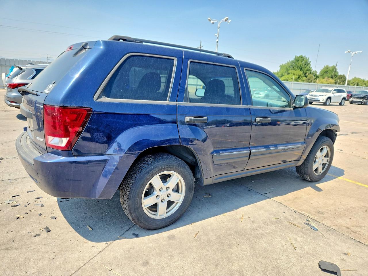 2005 Jeep Grand Cherokee Laredo Синий vin: 1J4GR48K45C689283