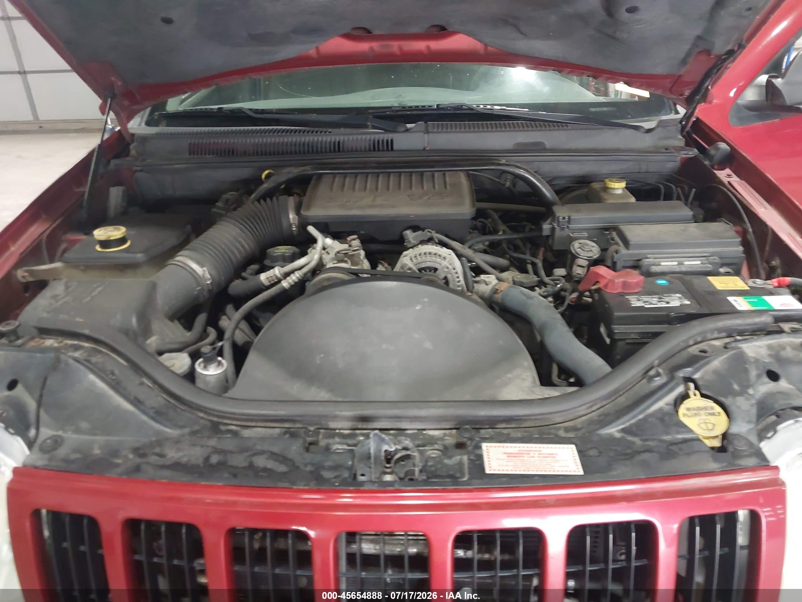 2005 Jeep Grand Cherokee Laredo Red vin: 1J4GR48K55C535987