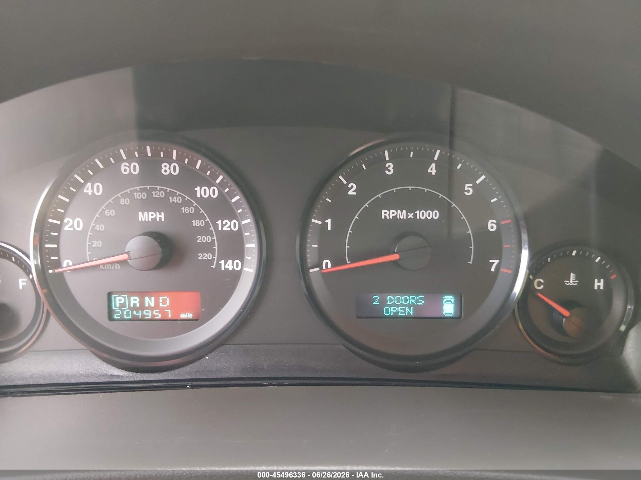 2005 Jeep Grand Cherokee Laredo Gold vin: 1J4GR48K75C646749