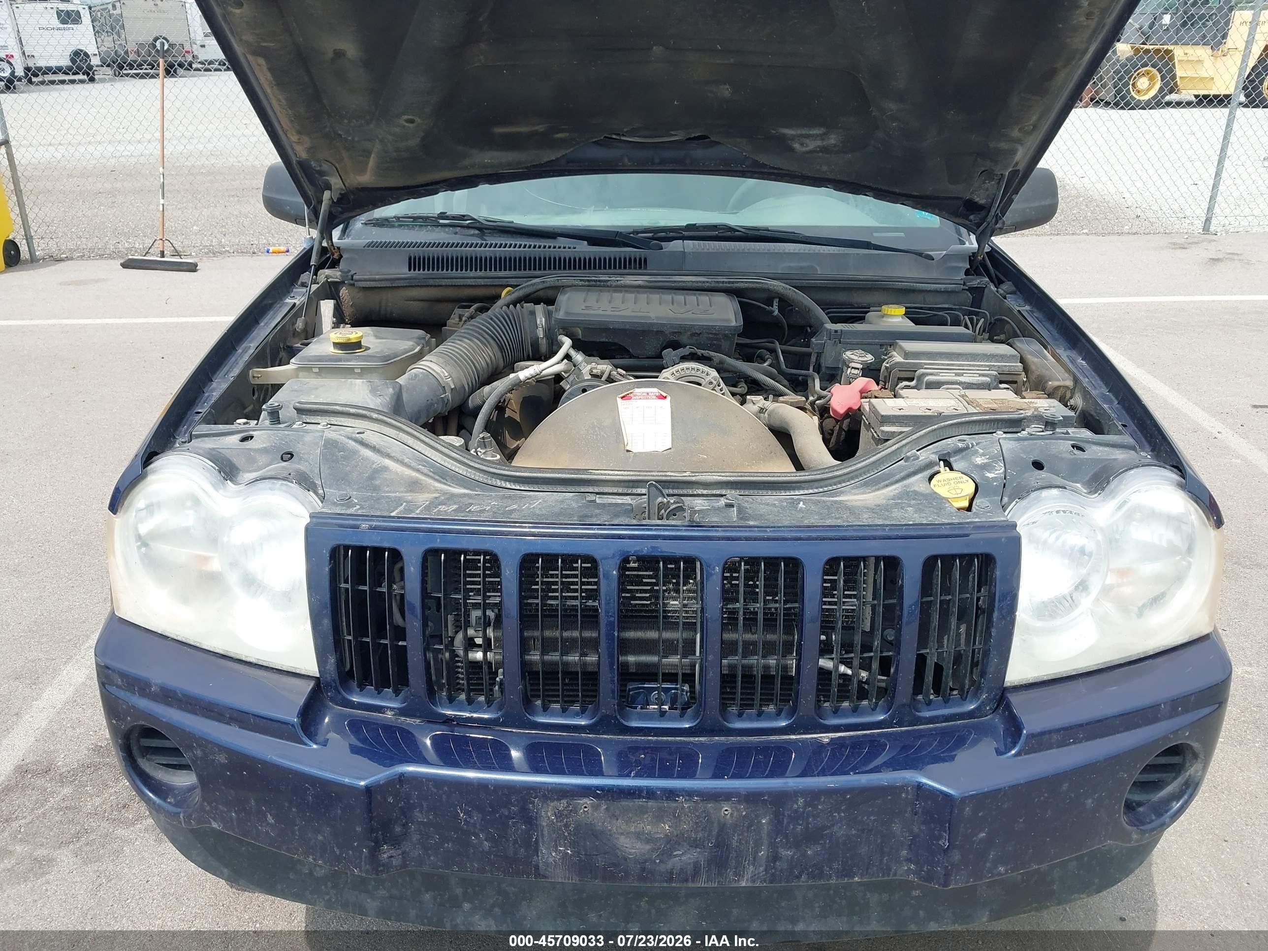 2005 Jeep Grand Cherokee Laredo Blue vin: 1J4GR48K75C718100