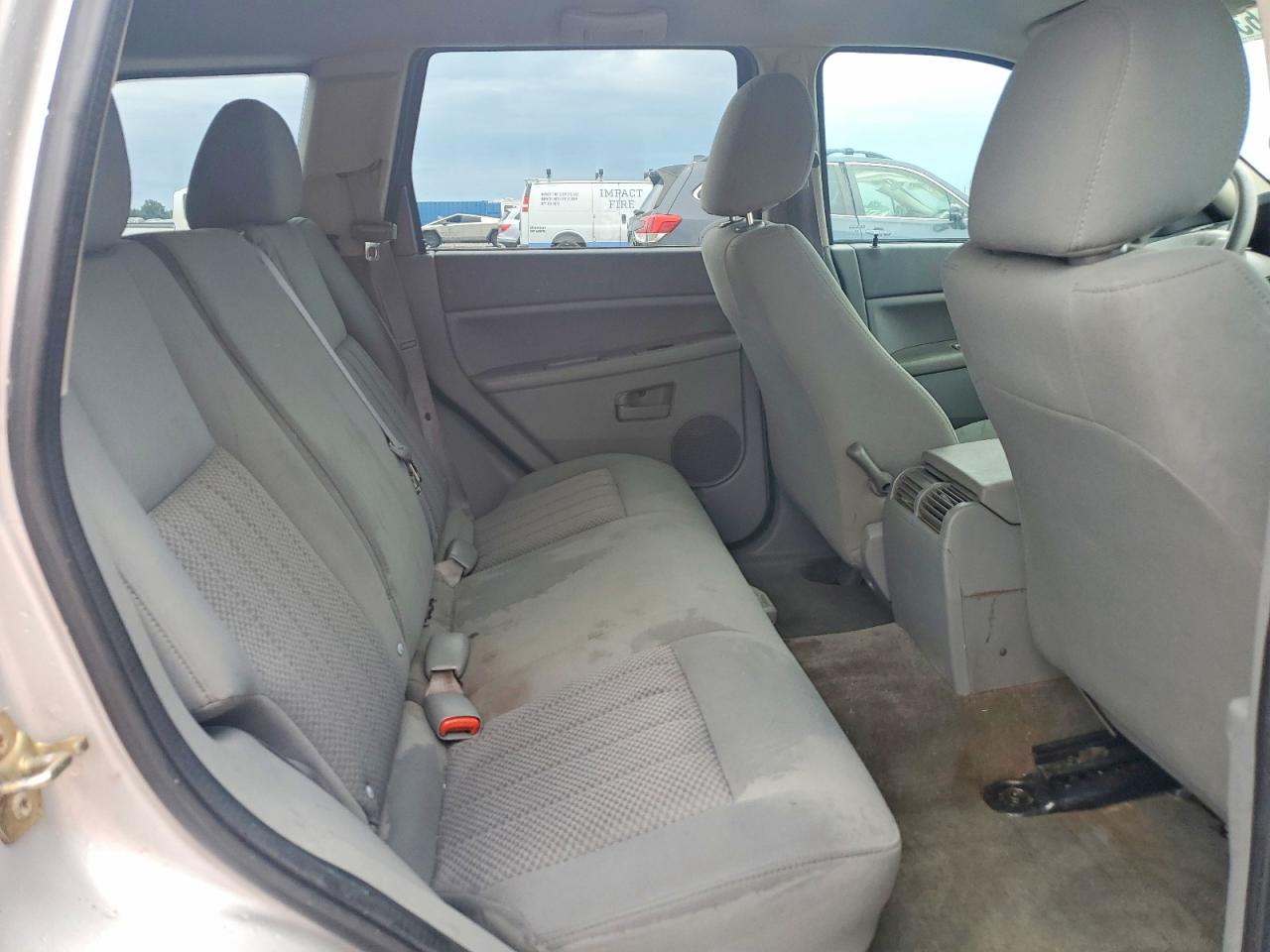 2006 Jeep Grand Cherokee Laredo Silver vin: 1J4GR48K76C112765