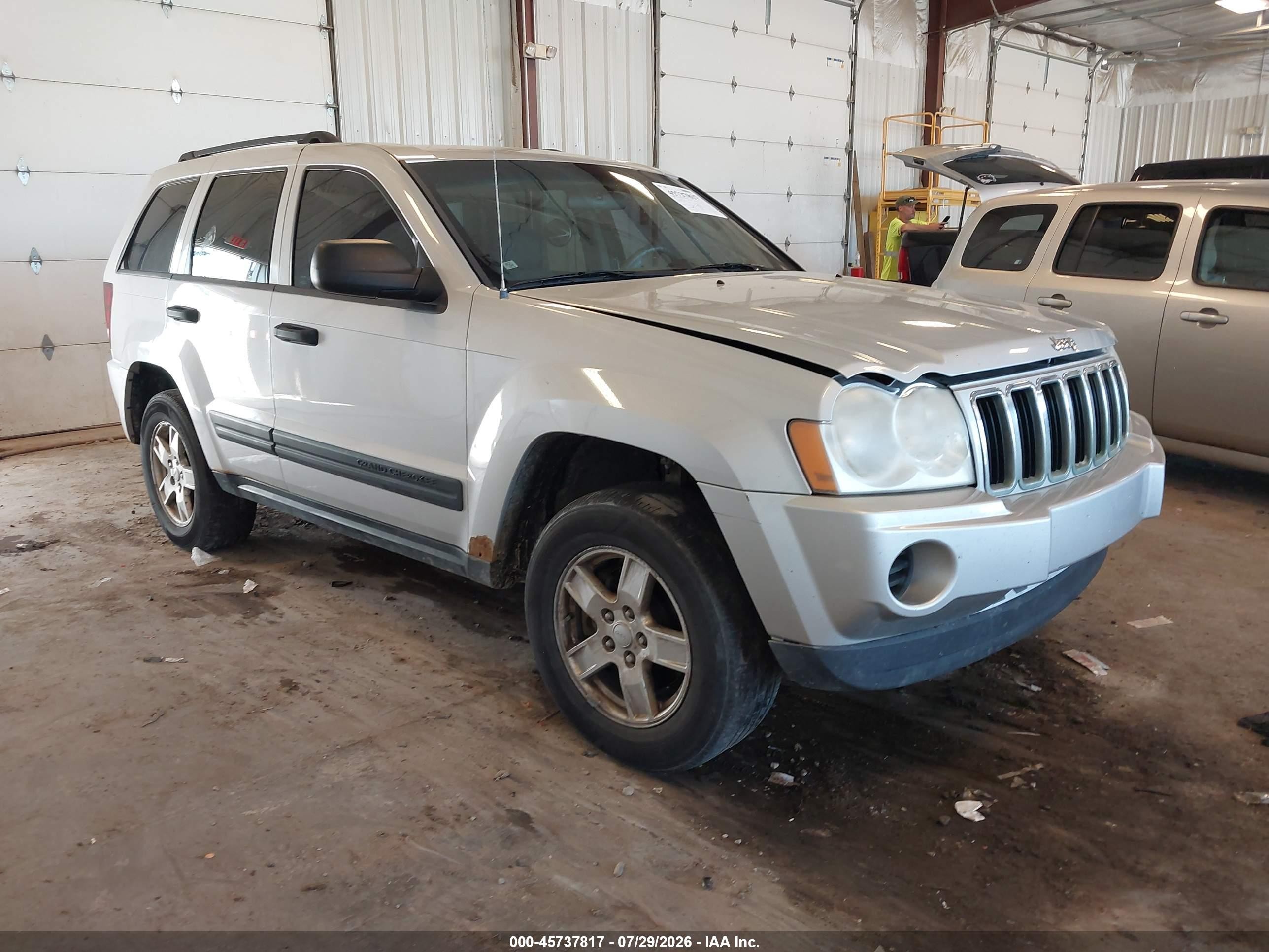 2006 Jeep Grand Cherokee Laredo Silver vin: 1J4GR48K76C185912