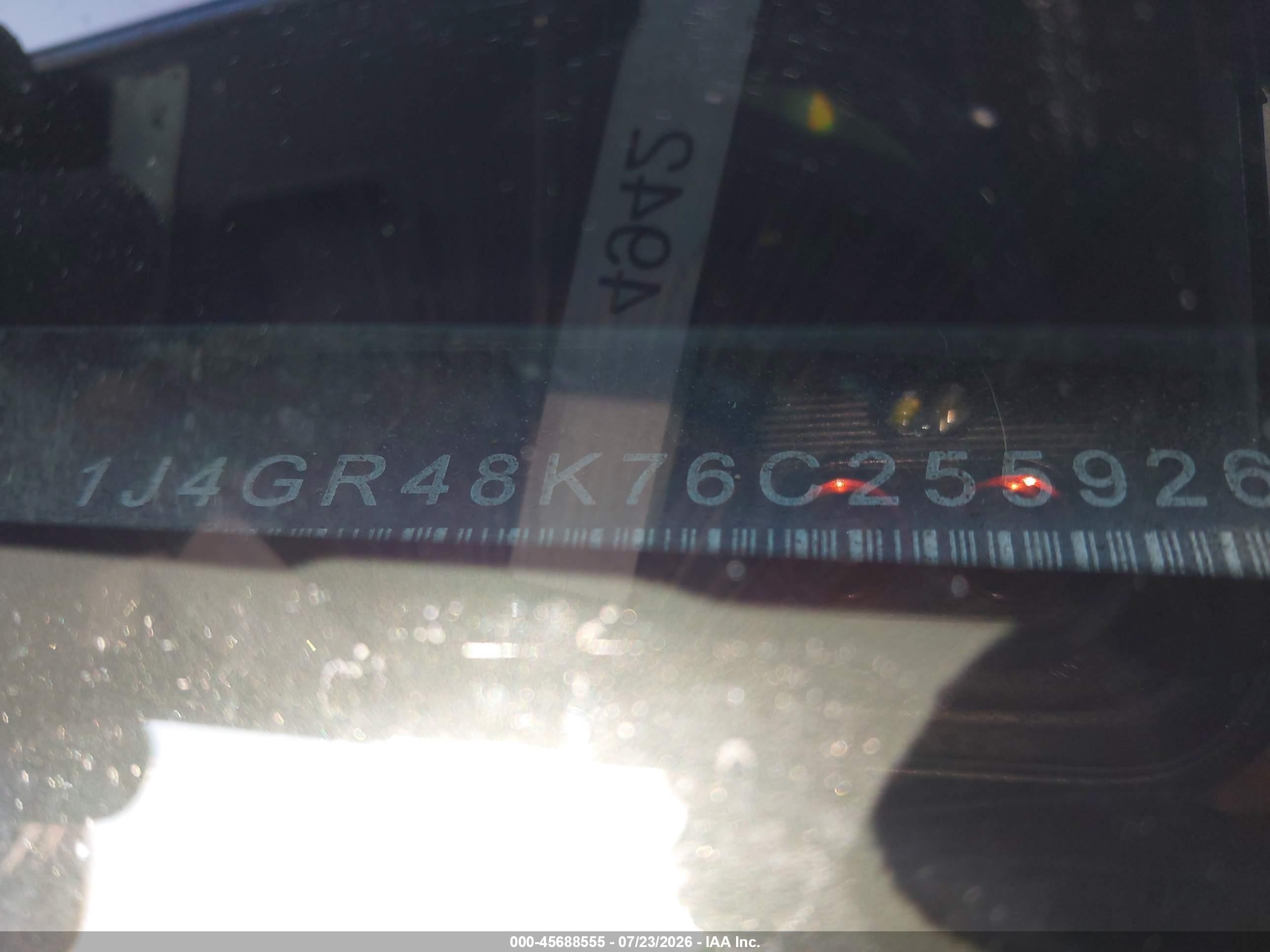 2006 Jeep Grand Cherokee Laredo Серебряный vin: 1J4GR48K76C255926