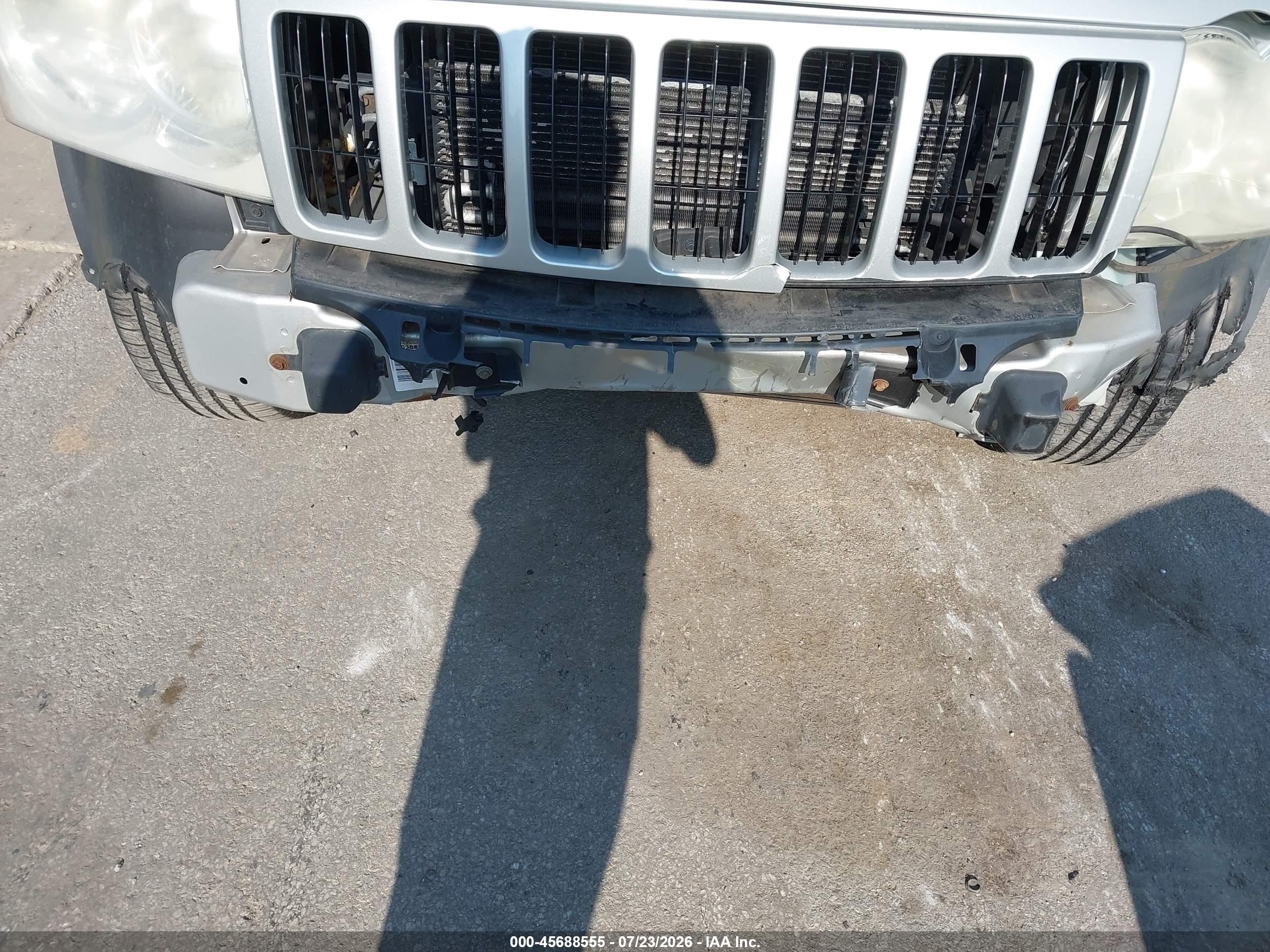 2006 Jeep Grand Cherokee Laredo Серебряный vin: 1J4GR48K76C255926