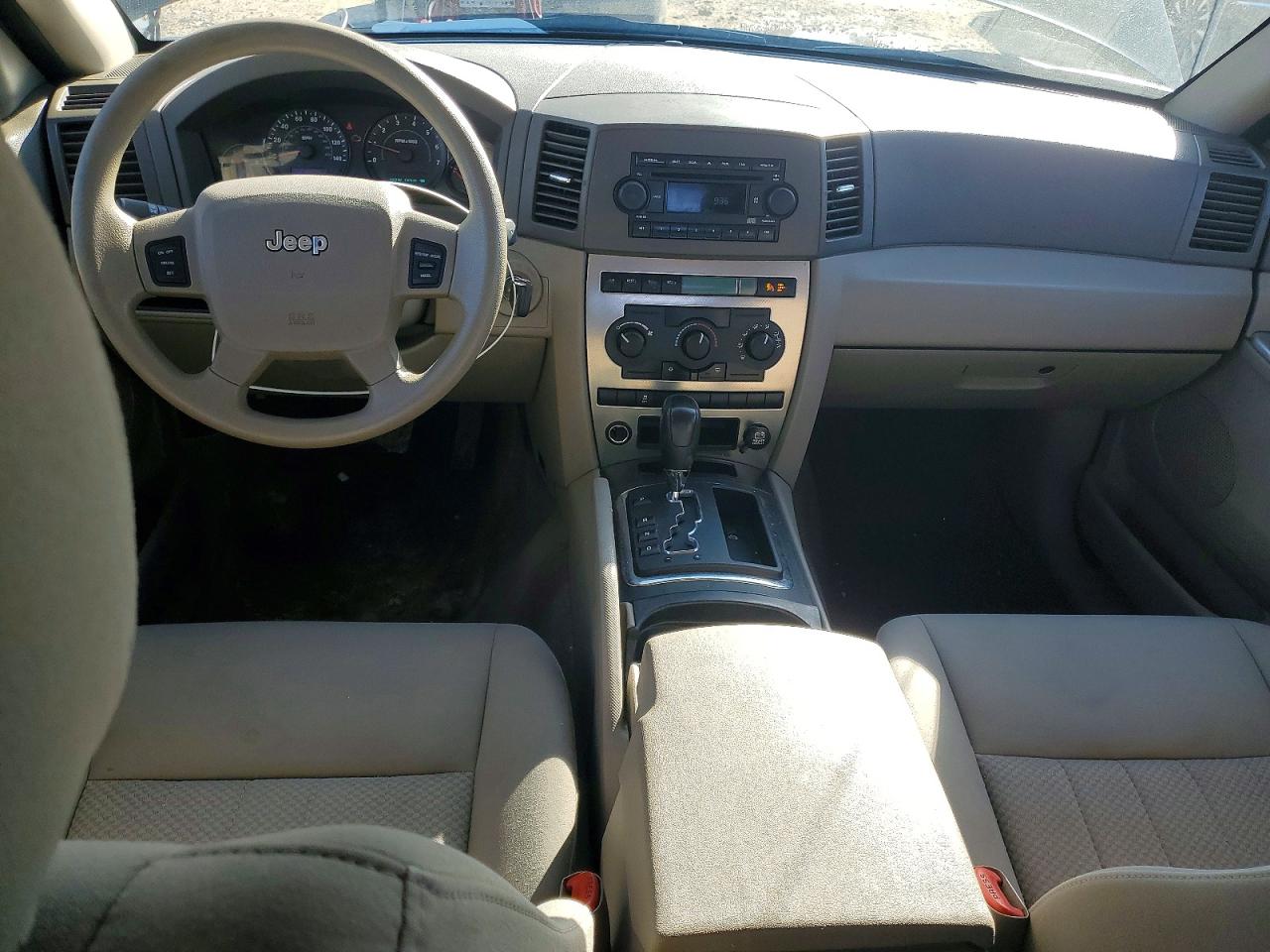 2005 Jeep Grand Cherokee Laredo Green vin: 1J4GR48K85C673877