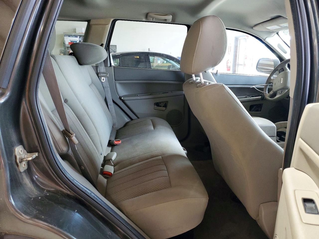 2005 Jeep Grand Cherokee Laredo Угольный vin: 1J4GR48K95C538035