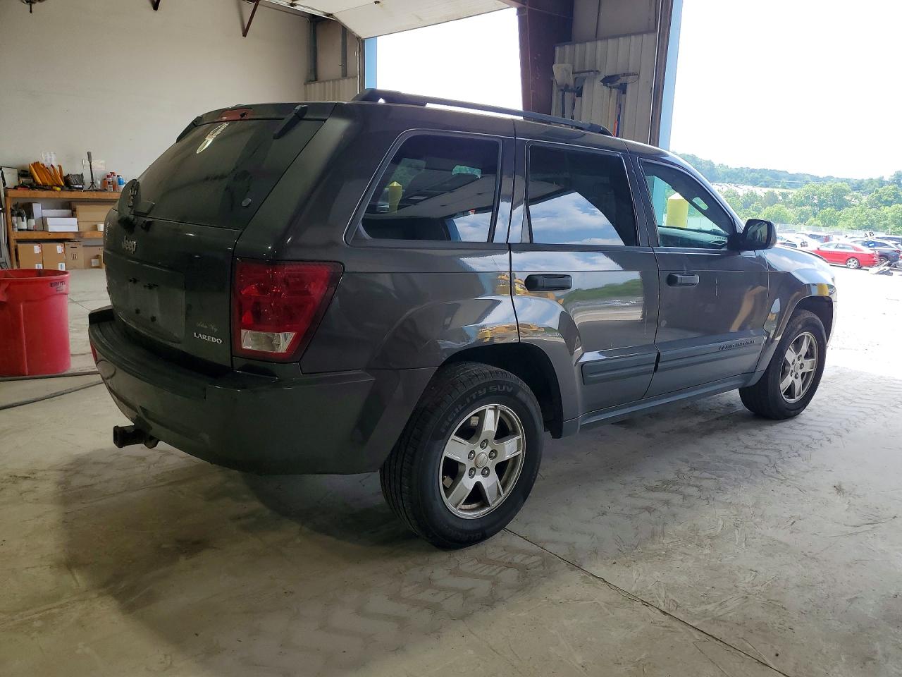 2005 Jeep Grand Cherokee Laredo Угольный vin: 1J4GR48K95C538035