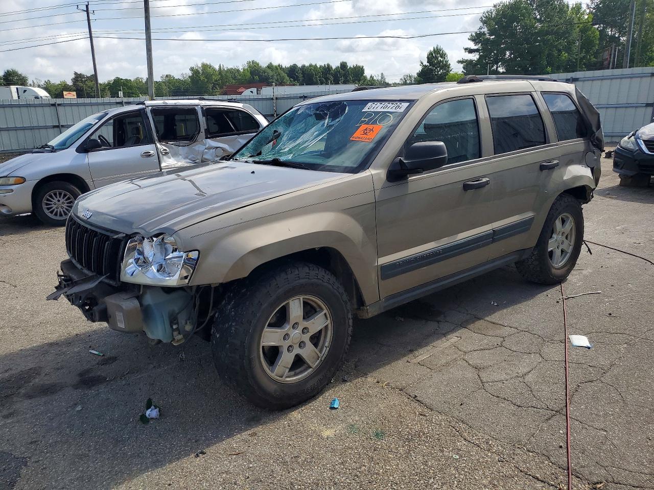 2005 Jeep Grand Cherokee Laredo Gold vin: 1J4GR48K95C598929