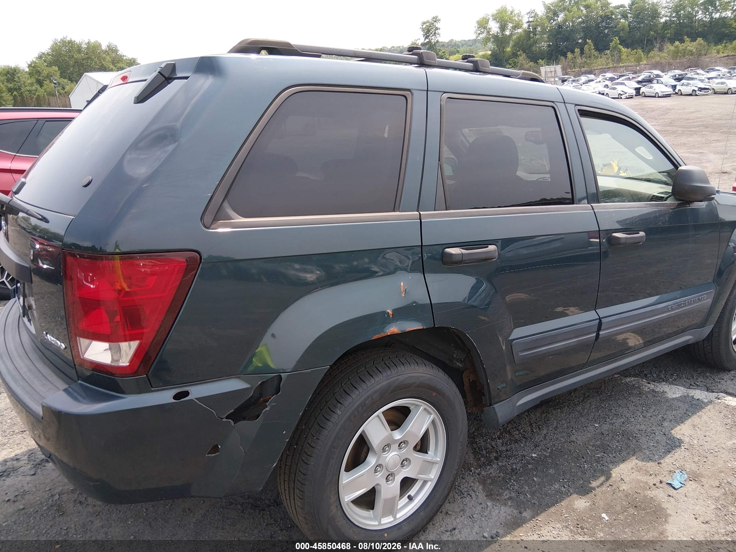 2005 Jeep Grand Cherokee Laredo Gray vin: 1J4GR48K95C653427