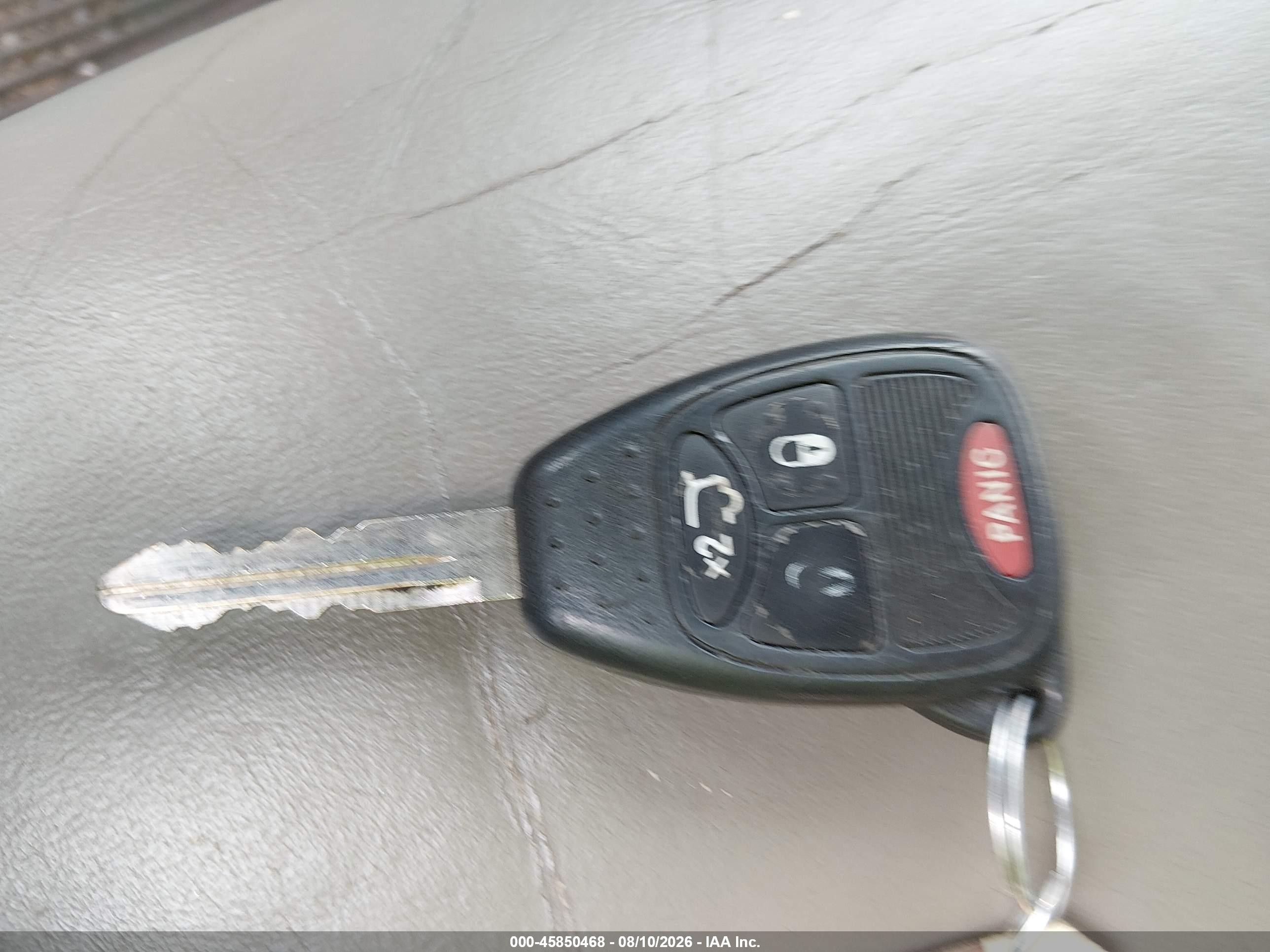 2005 Jeep Grand Cherokee Laredo Gray vin: 1J4GR48K95C653427