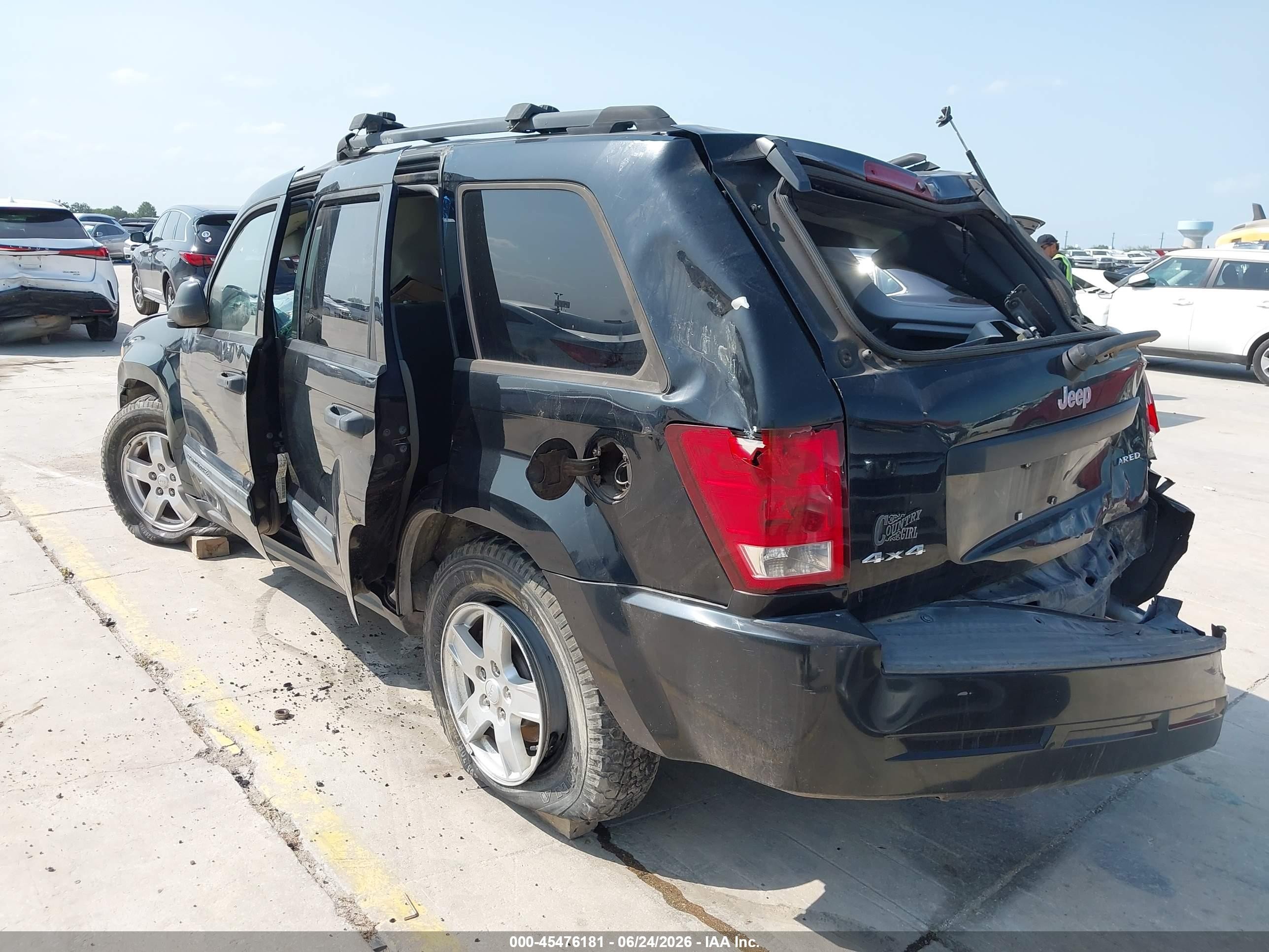 2005 Jeep Grand Cherokee Laredo Black vin: 1J4GR48K95C703405