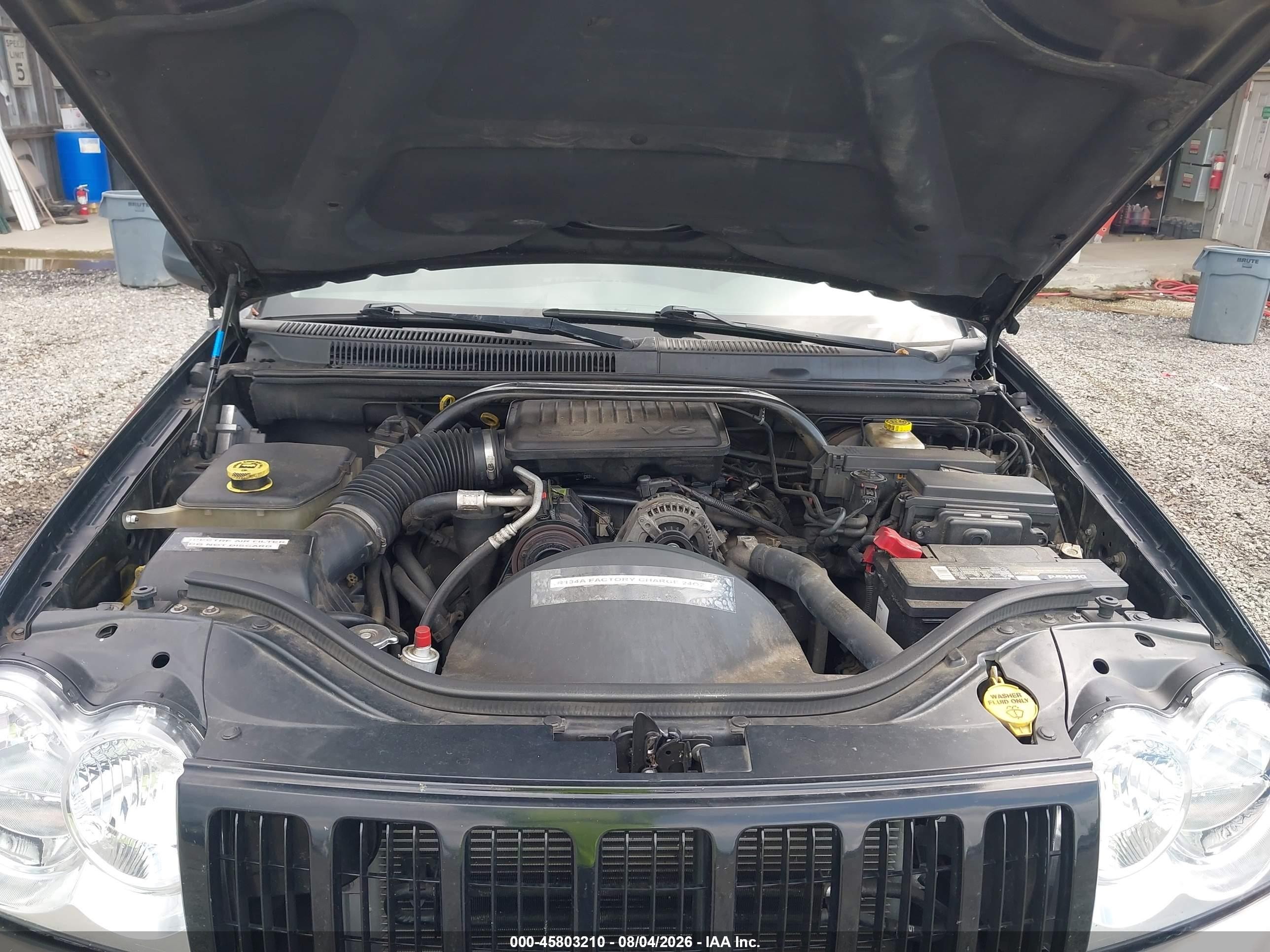 2006 Jeep Grand Cherokee Laredo Черный vin: 1J4GR48K96C154225