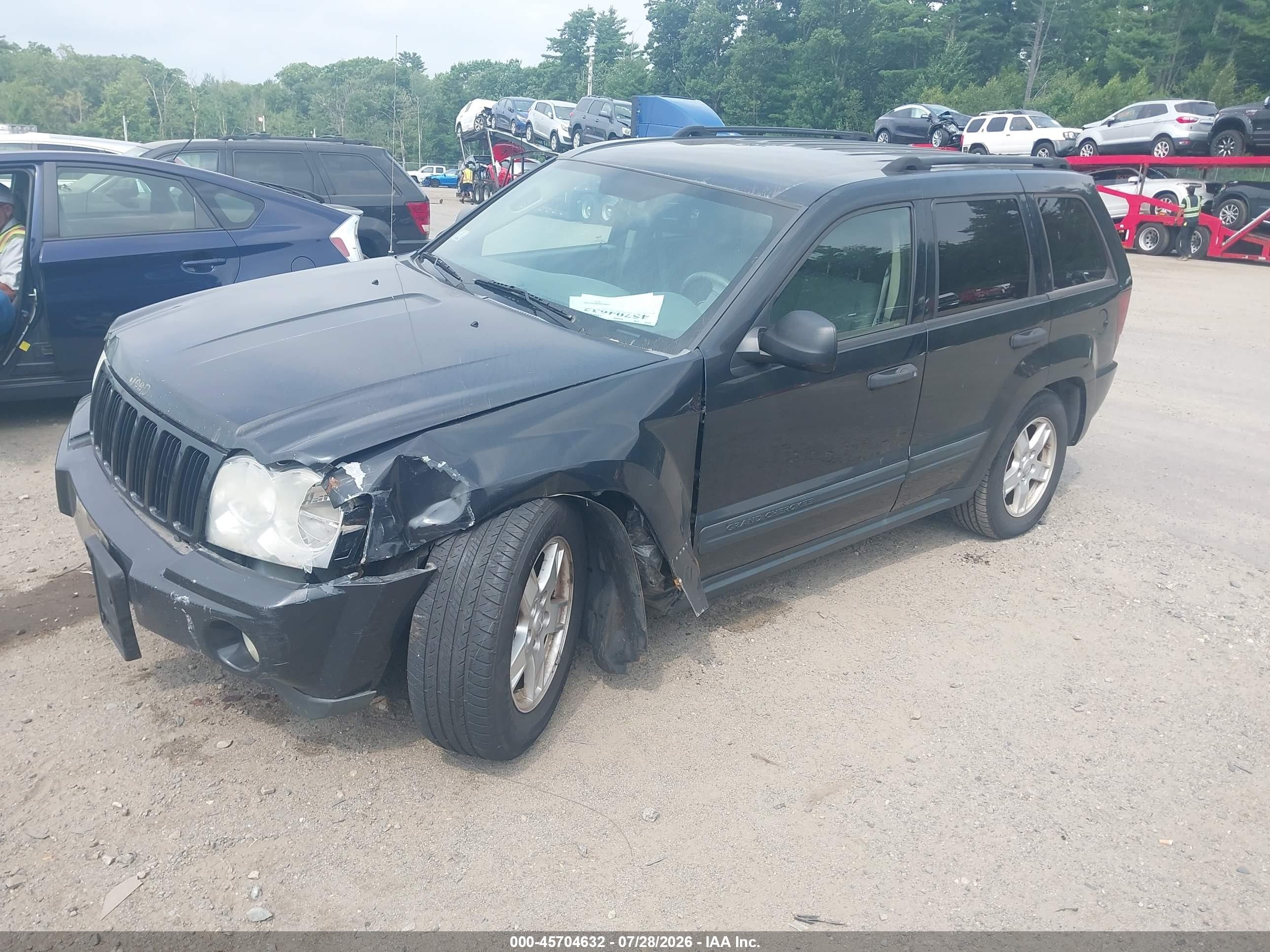 2005 Jeep Grand Cherokee Laredo Gray vin: 1J4GR48KX5C501673