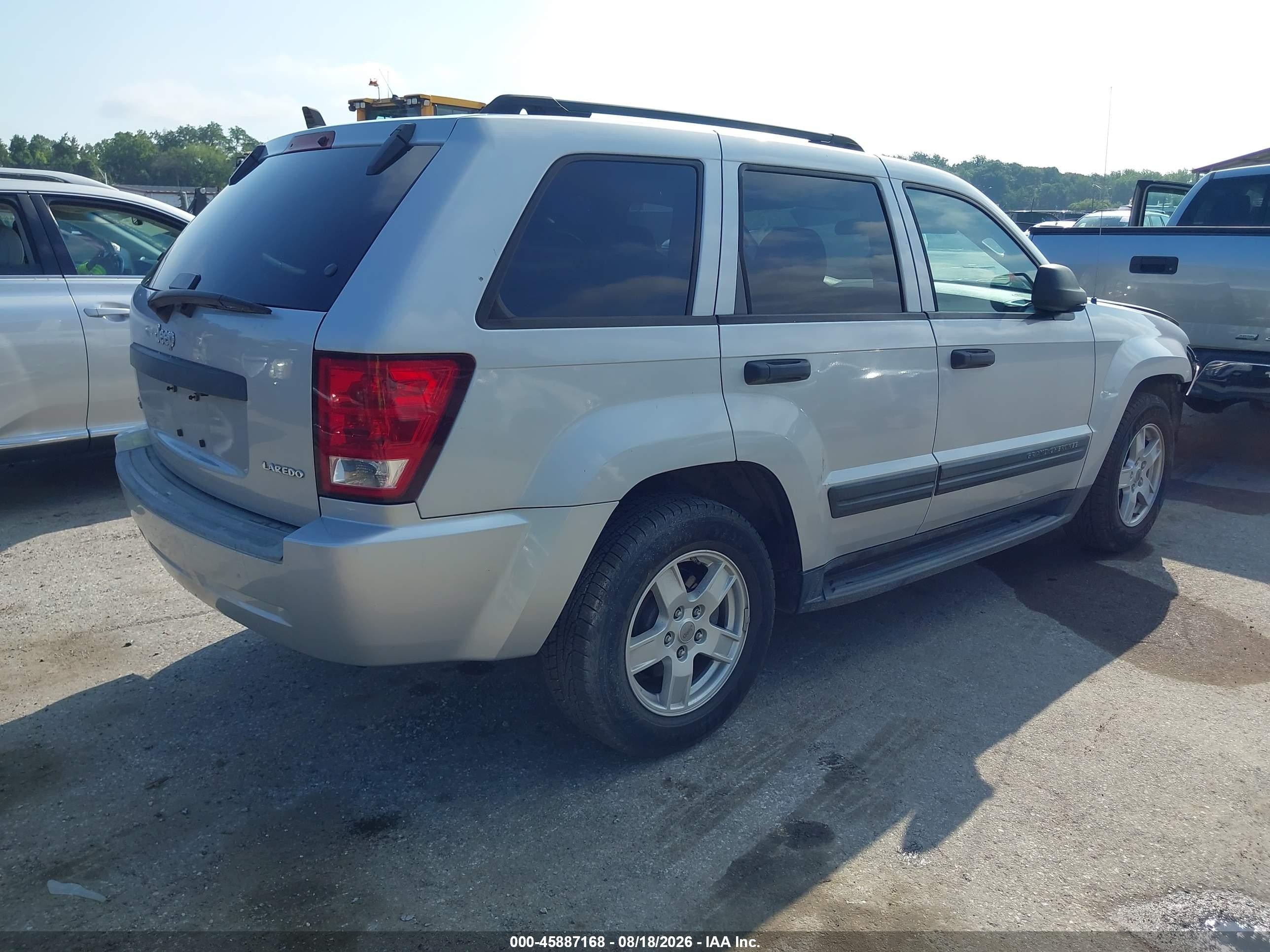 2005 Jeep Grand Cherokee Laredo/columbia/freedom Silver vin: 1J4GR48KX5C551196