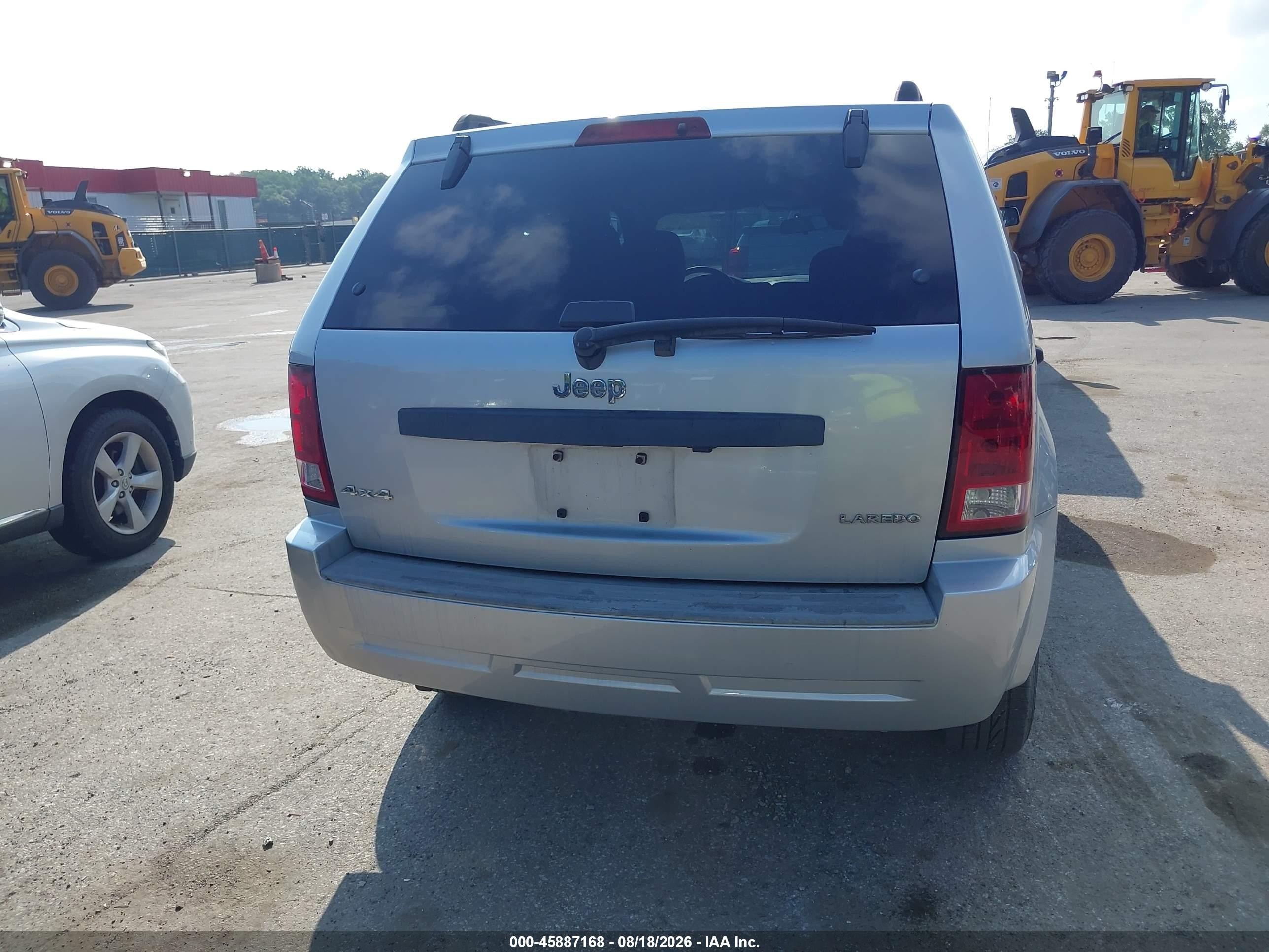 2005 Jeep Grand Cherokee Laredo/columbia/freedom Silver vin: 1J4GR48KX5C551196