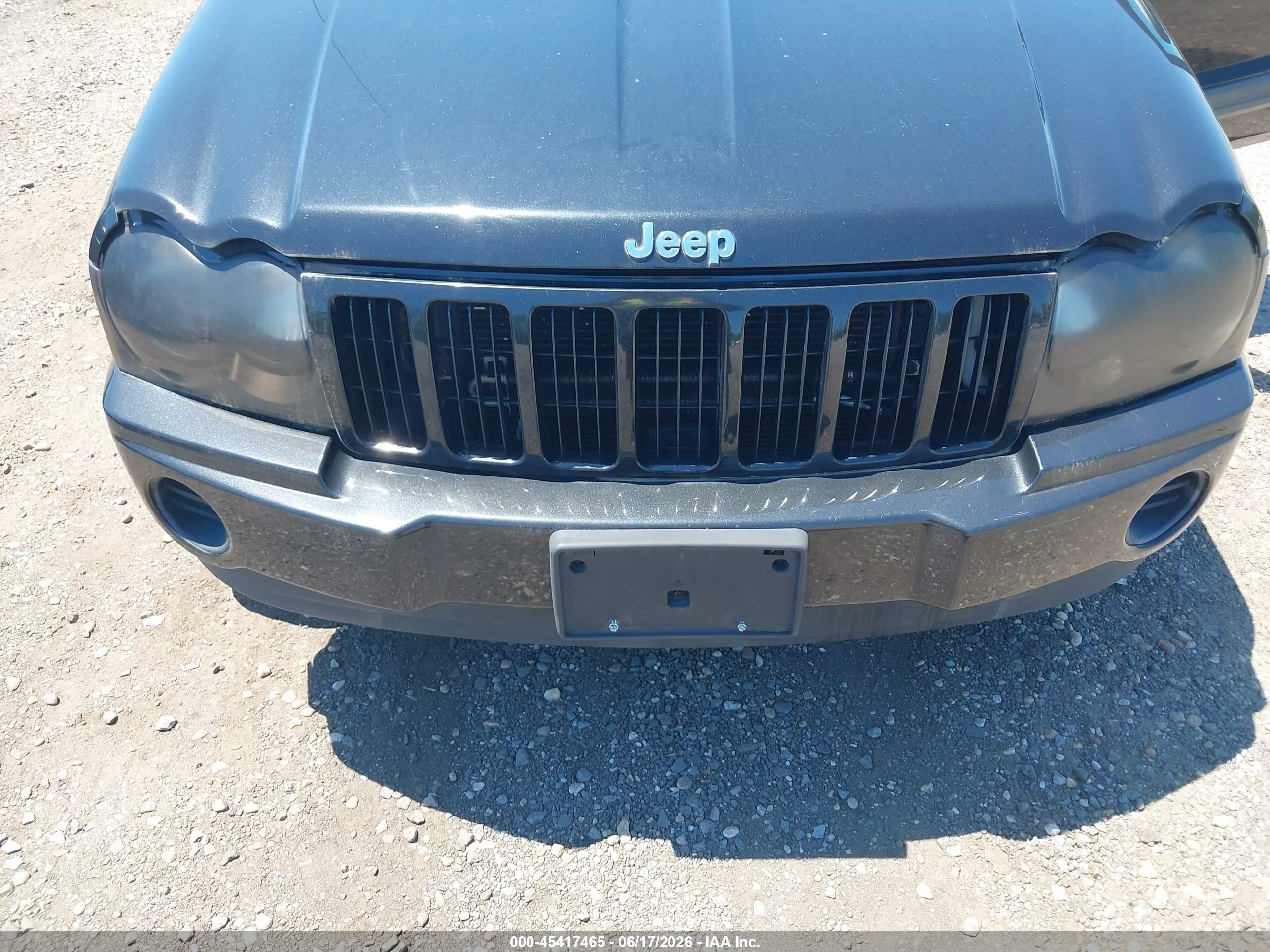 2005 Jeep Grand Cherokee Laredo Black vin: 1J4GR48KX5C565566