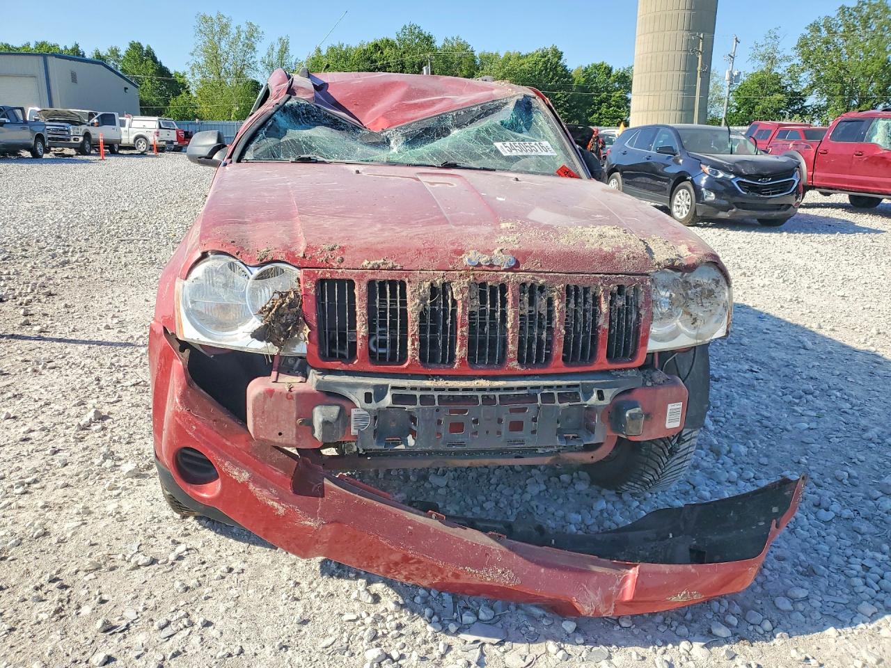 2005 Jeep Grand Cherokee Laredo Burgundy vin: 1J4GR48KX5C681320