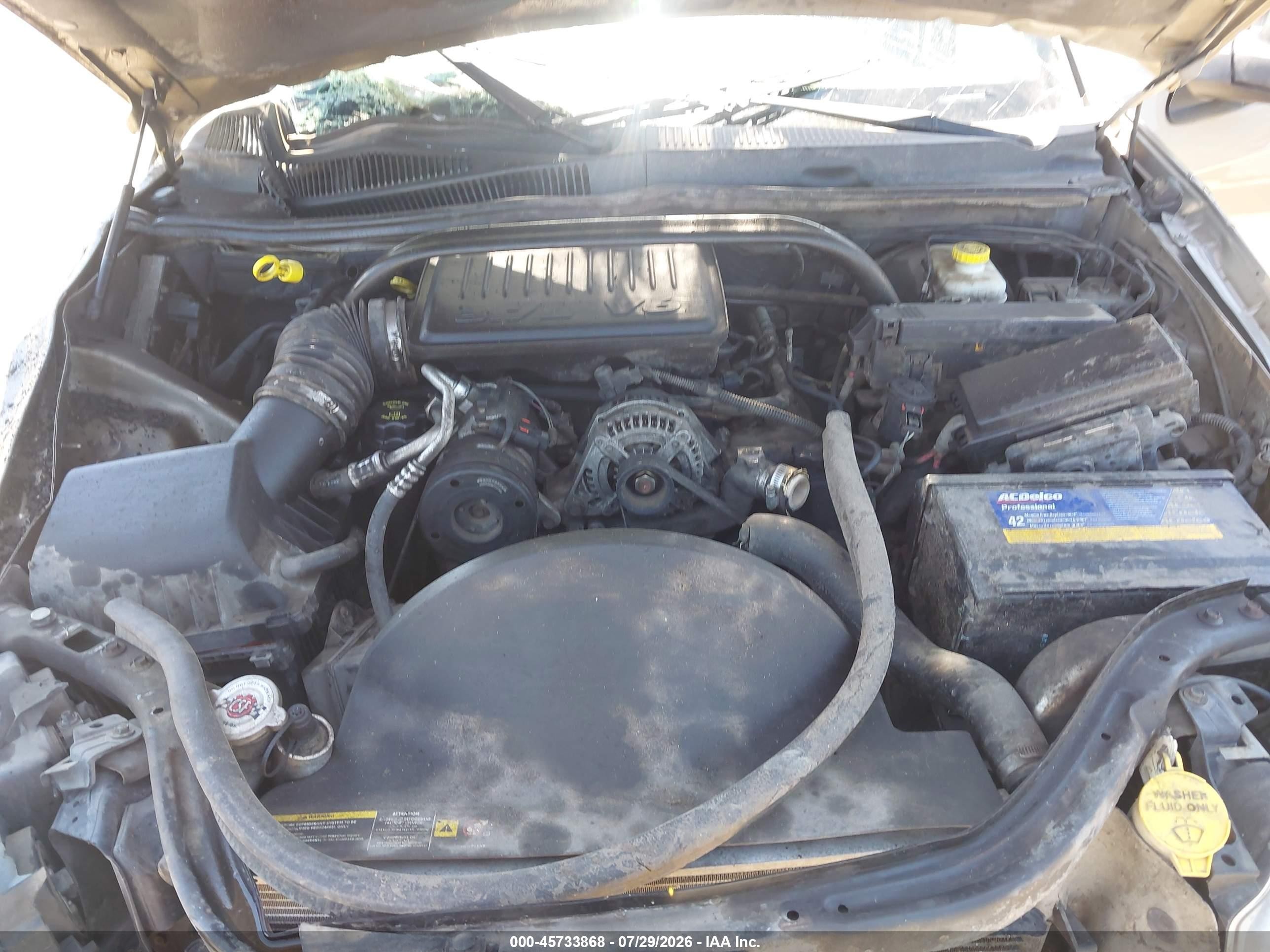 2005 Jeep Grand Cherokee Laredo Gold vin: 1J4GS48K05C526389