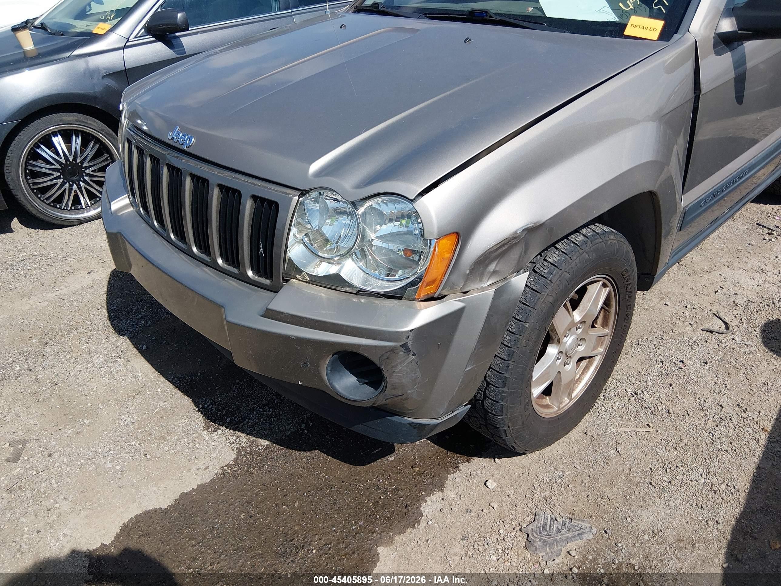 2005 Jeep Grand Cherokee Laredo Желто-коричневый vin: 1J4GS48K05C668872