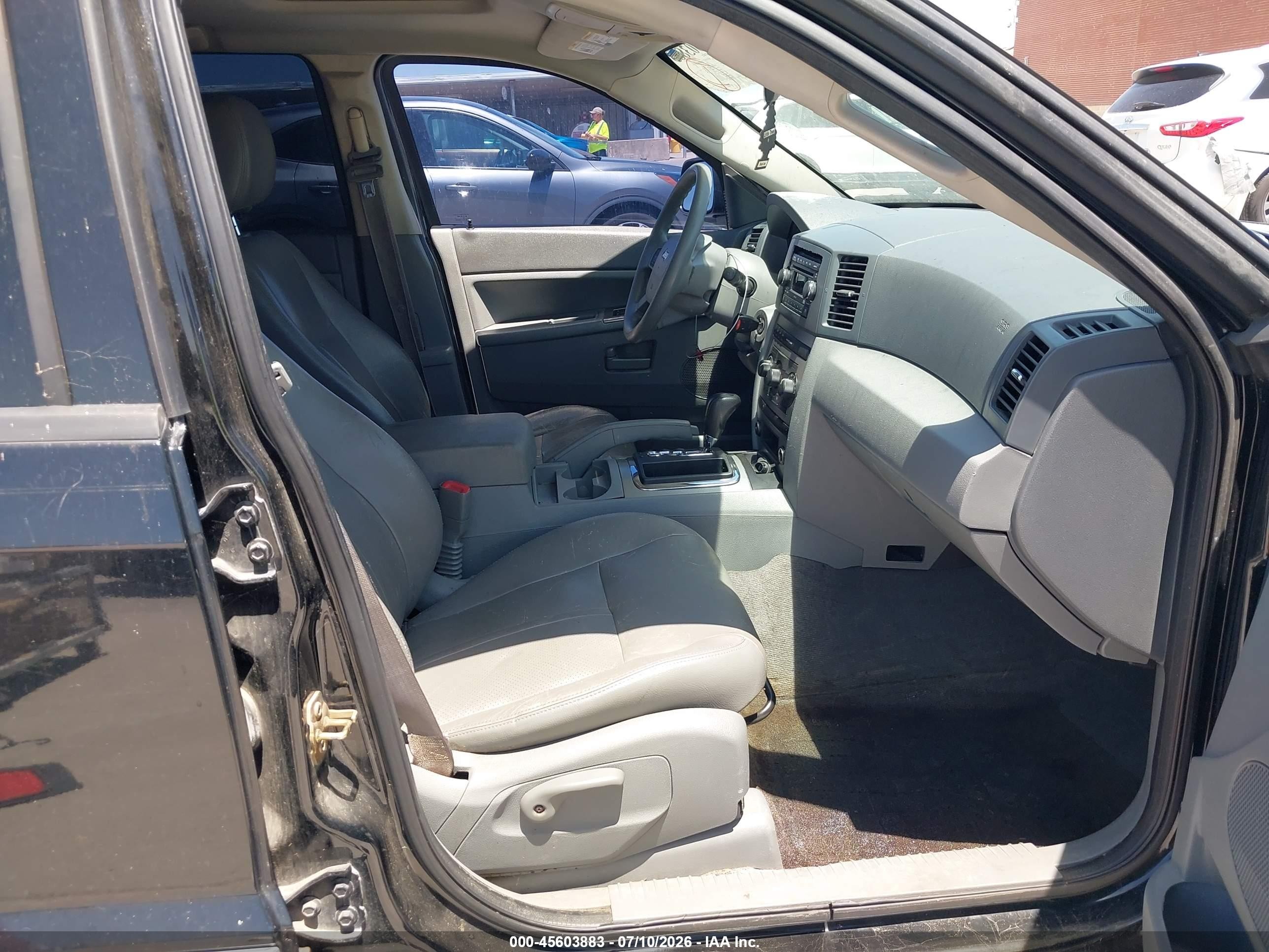 2006 Jeep Grand Cherokee Laredo Черный vin: 1J4GS48K26C348471