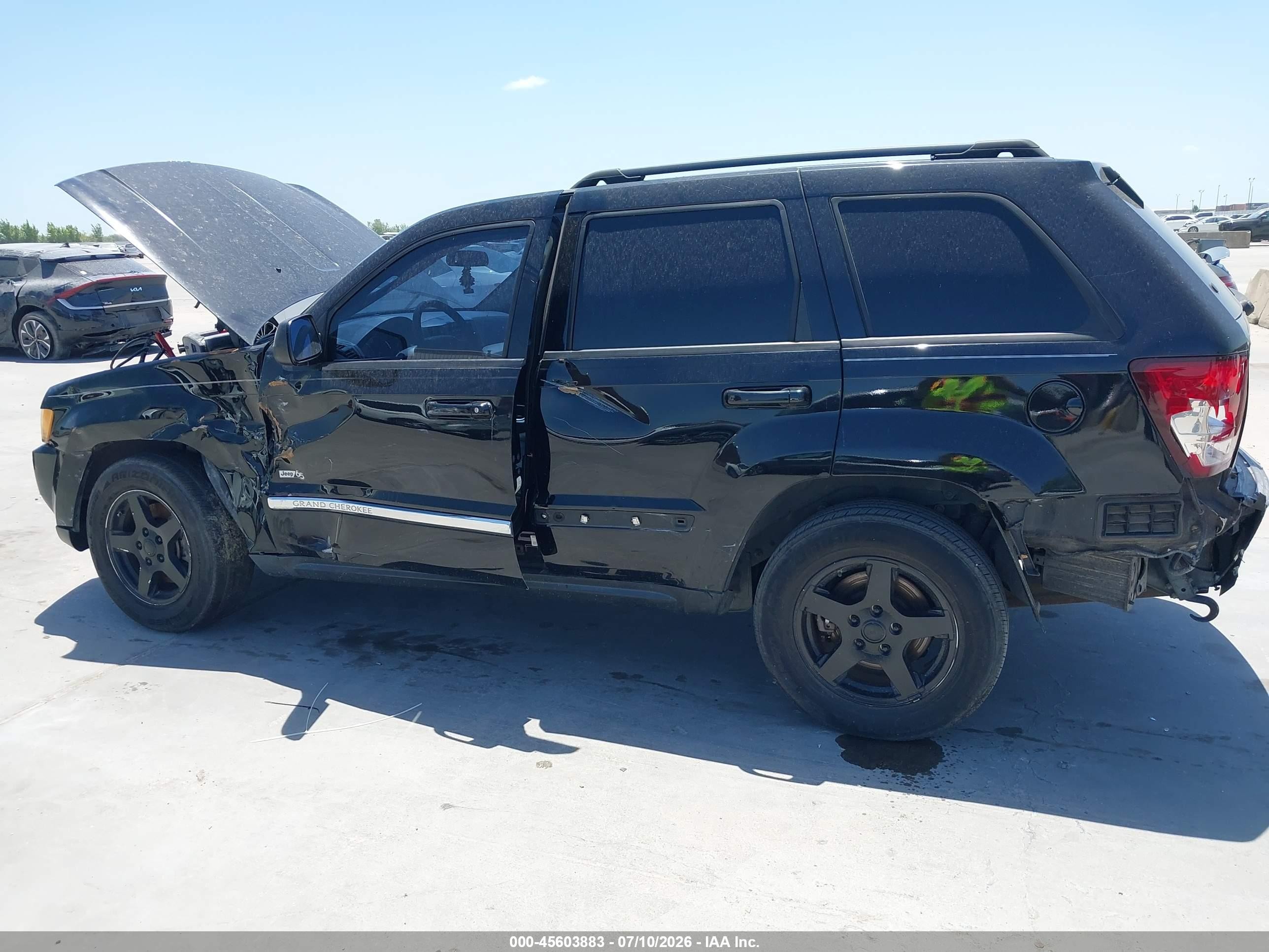 2006 Jeep Grand Cherokee Laredo Черный vin: 1J4GS48K26C348471