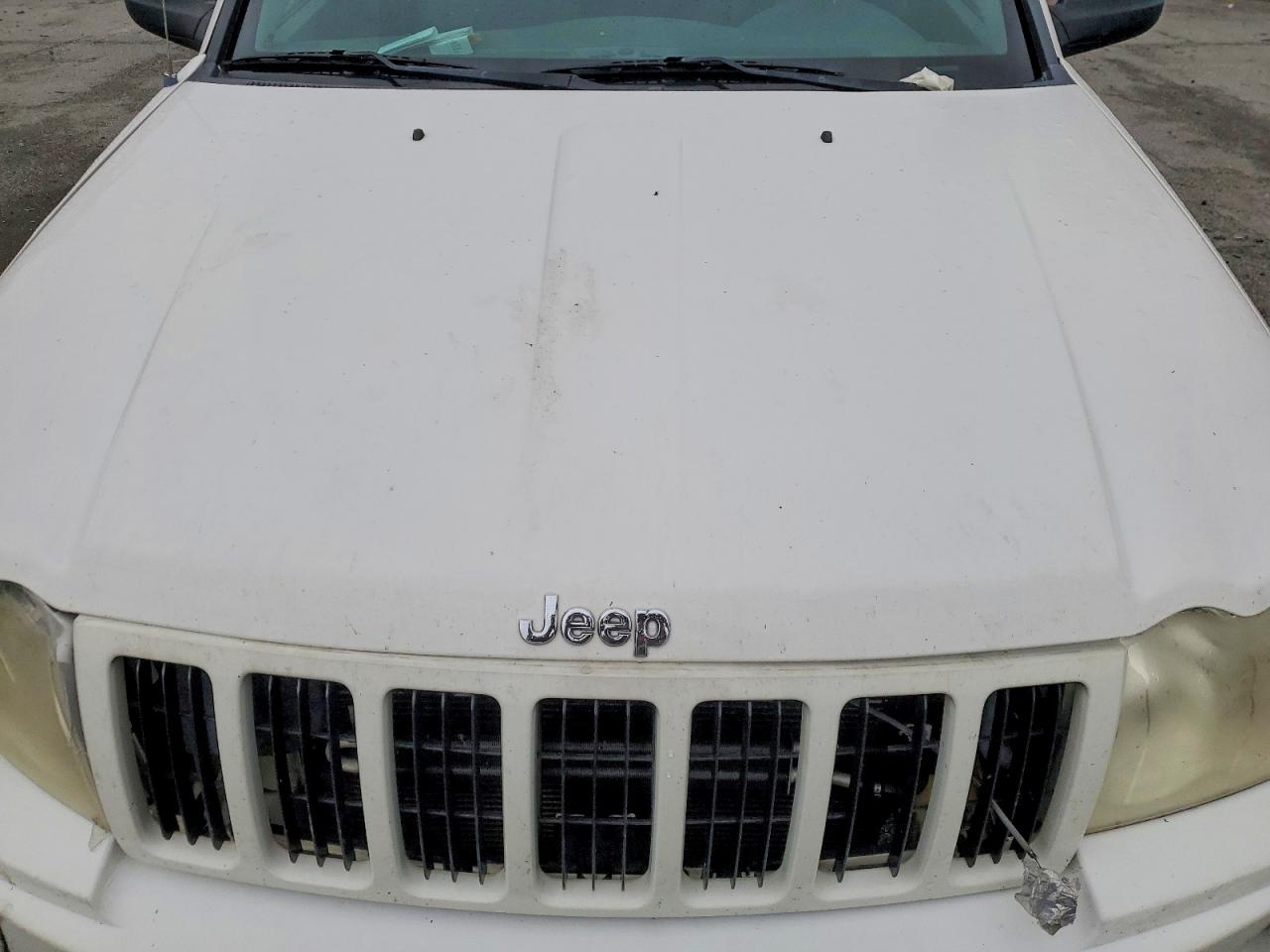 2006 Jeep Grand Cherokee Laredo White vin: 1J4GS48K36C241817