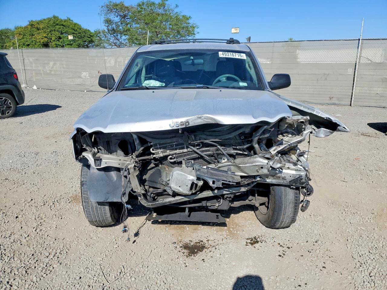 2006 Jeep Grand Cherokee Laredo Silver vin: 1J4GS48K36C348575