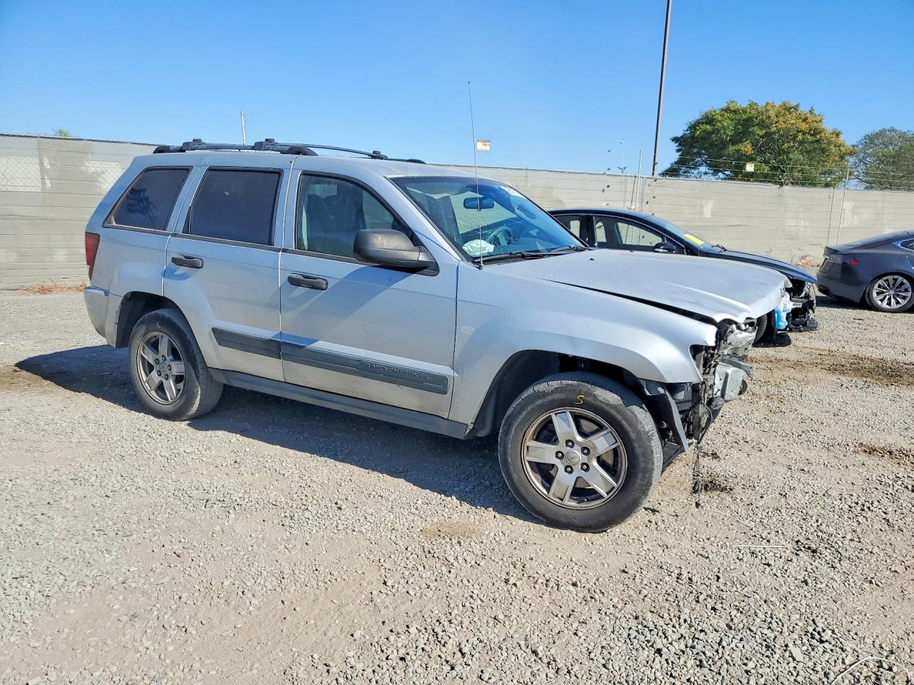 2006 Jeep Grand Cherokee Laredo Silver vin: 1J4GS48K36C348575