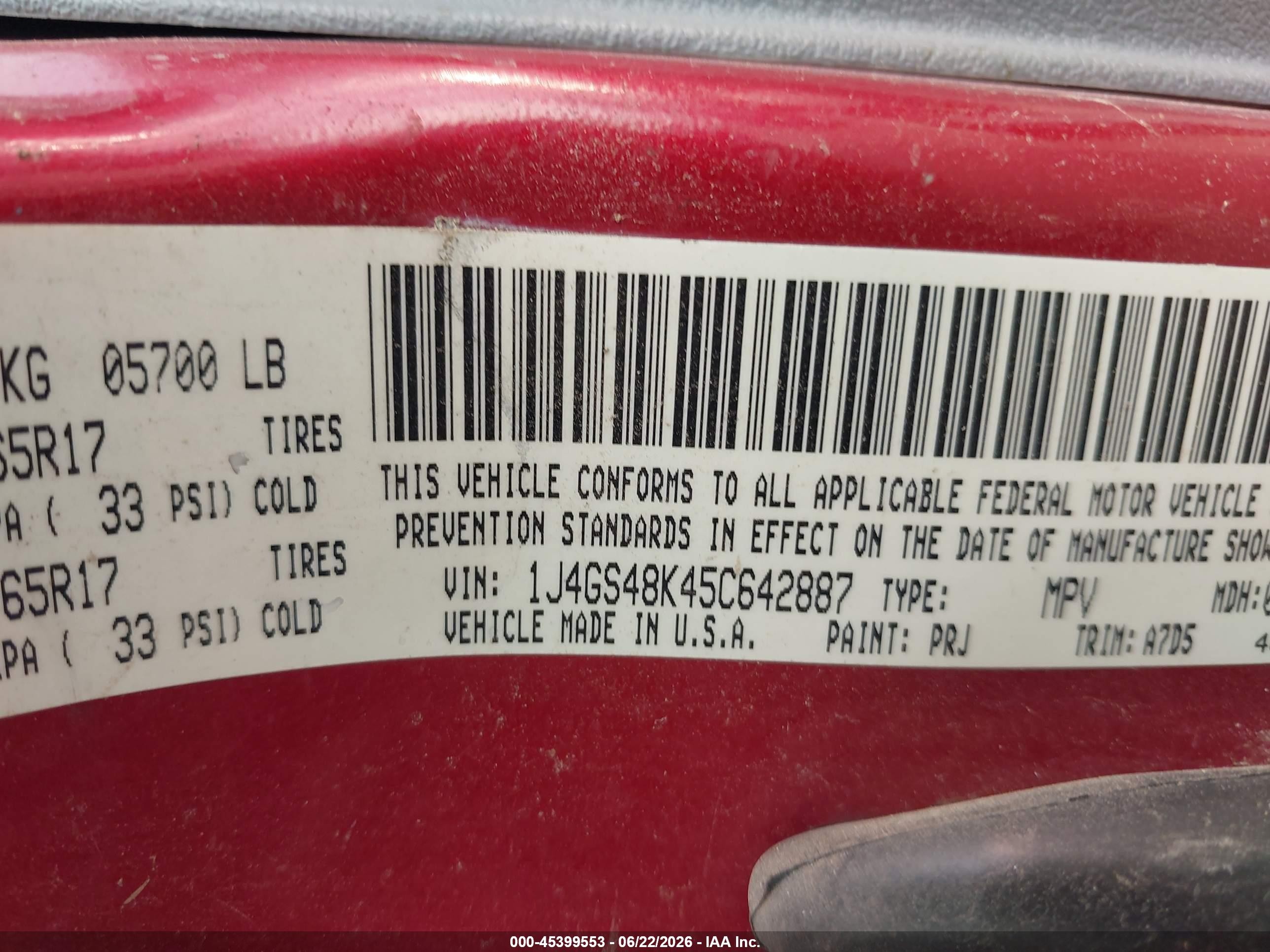 2005 Jeep Grand Cherokee Laredo Red vin: 1J4GS48K45C642887